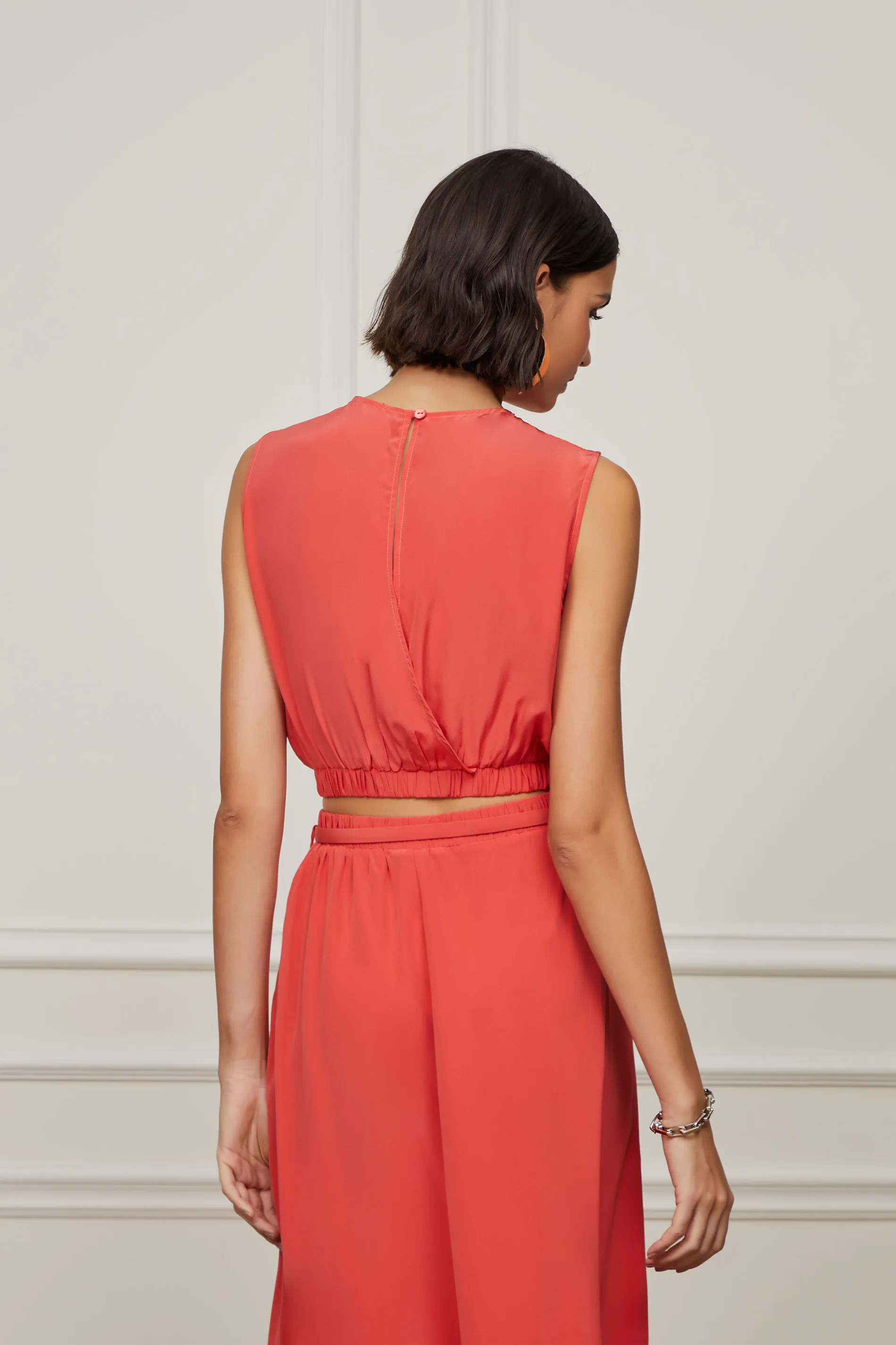 Top De Seda Cropped Coral Barra Com Elástico — foto 4