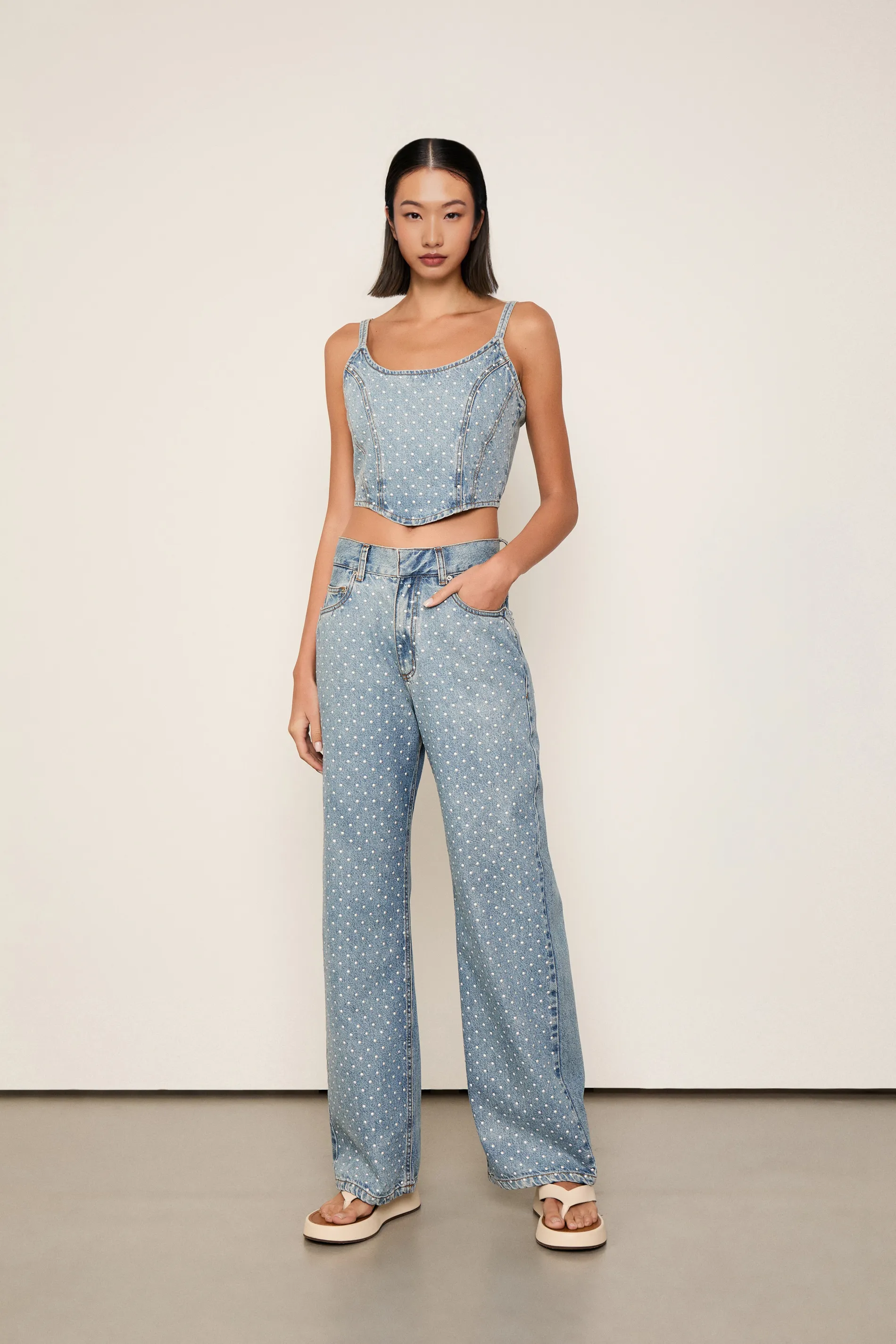 Top Jeans Com Aplicacao — foto 2