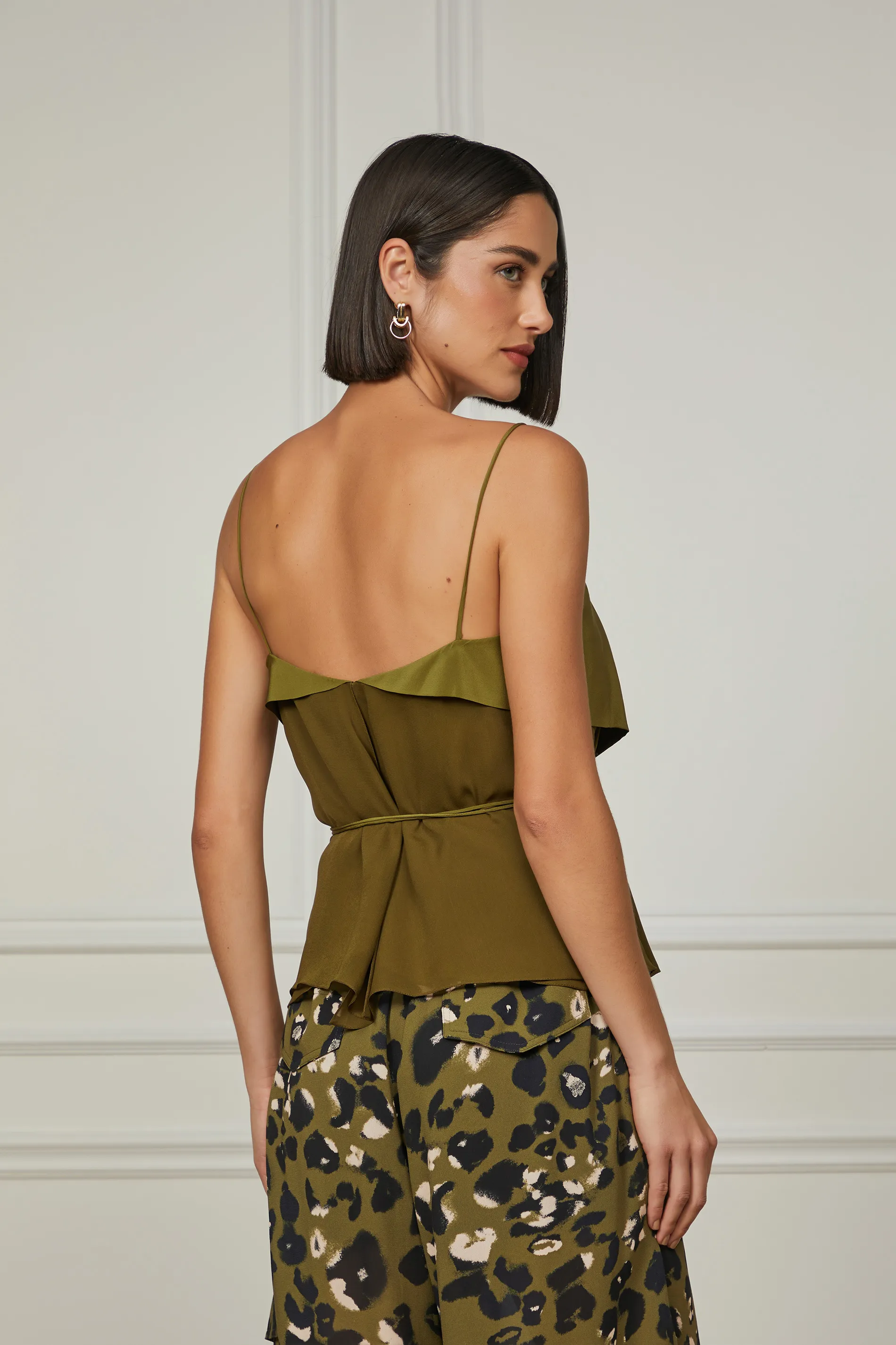 Blusa De Seda Camadas Verde De Alça Amarração — foto 3