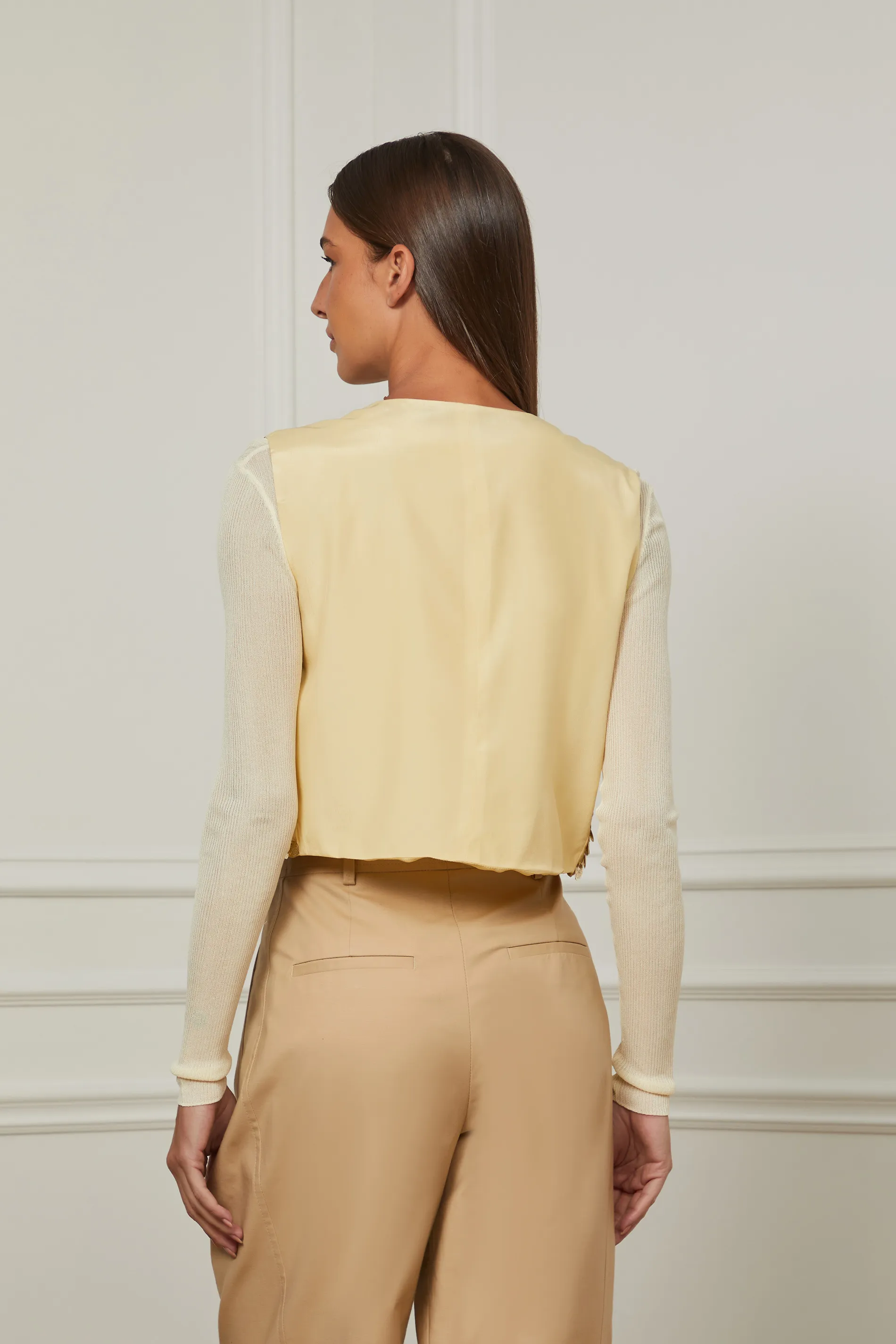 Colete Dourado Cropped Bordado — foto 3