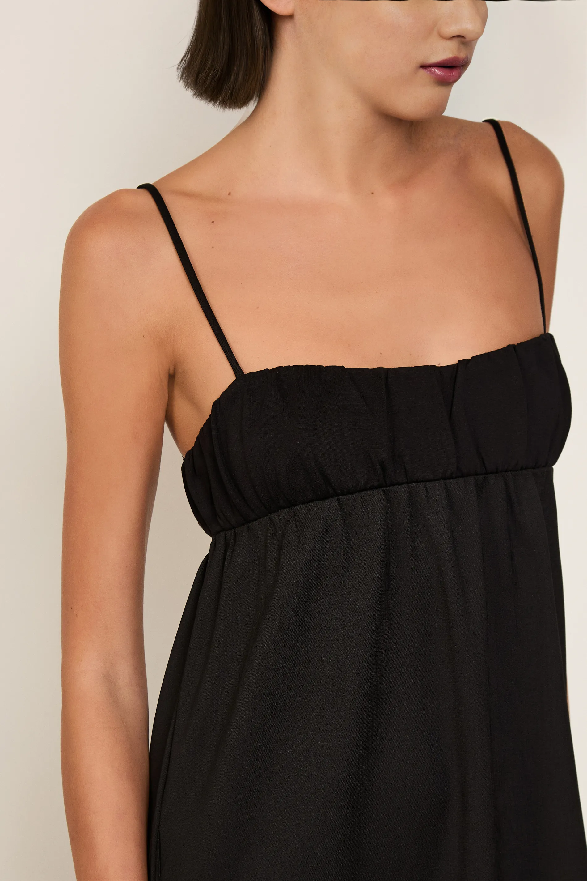 Vestido De Crepe Franzido — foto 4