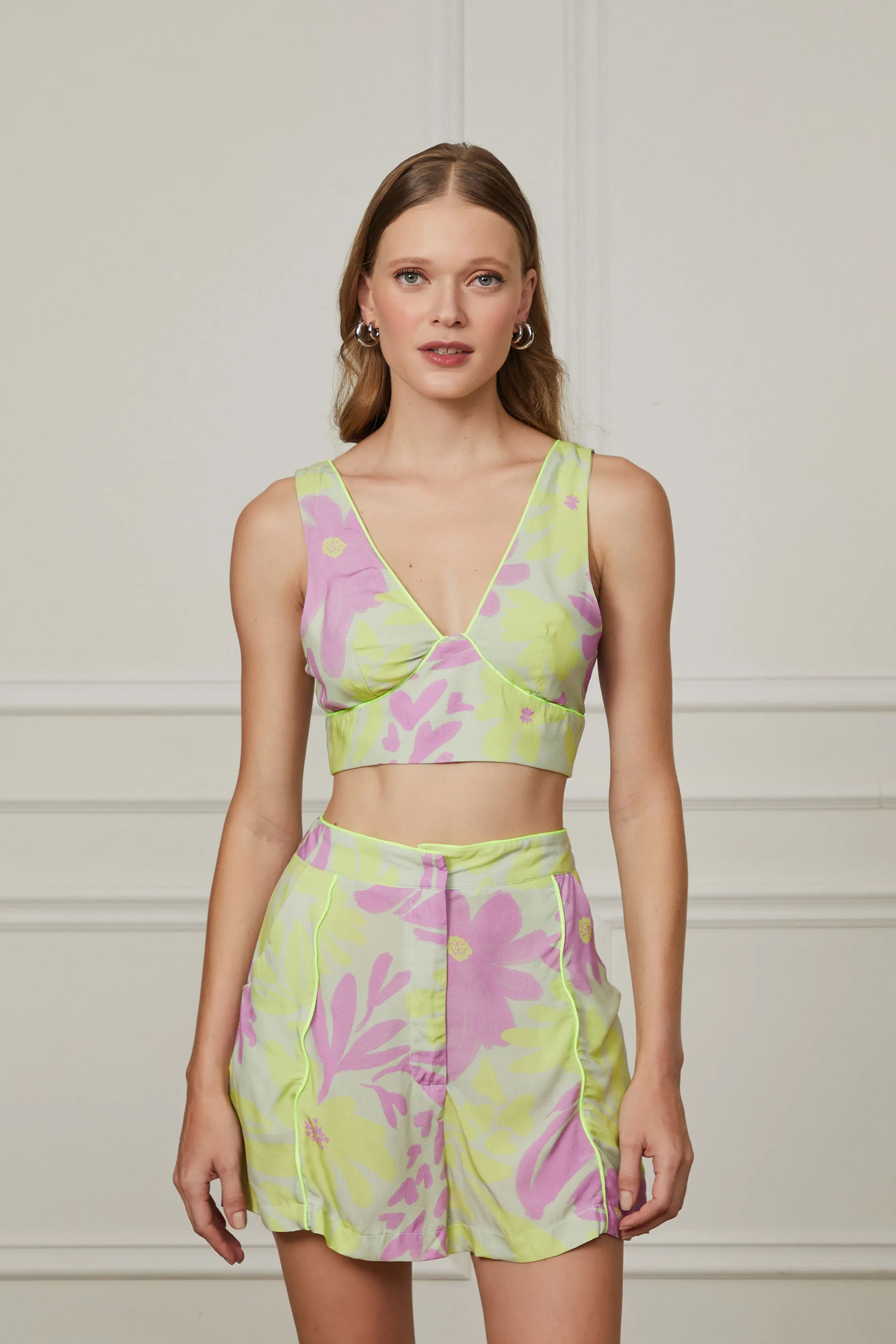 Top Est Floral Lime