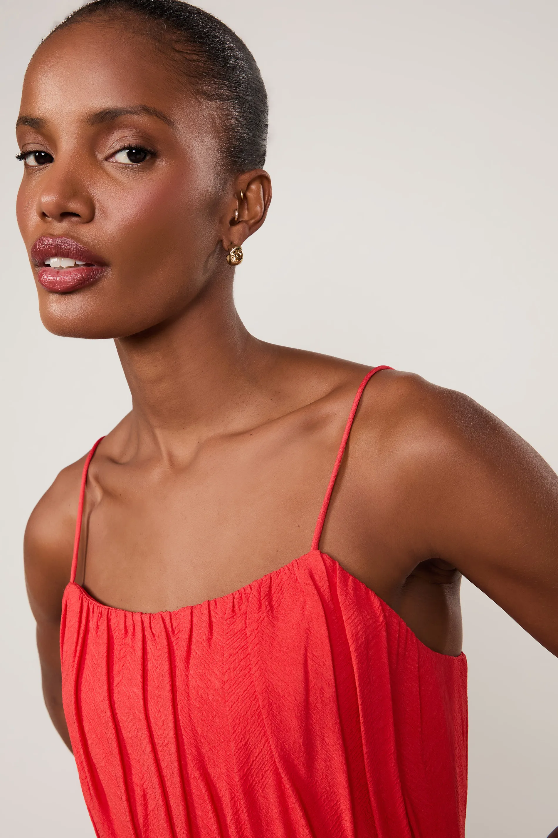 Top De Alça Vermelho Com Pregas — foto 4