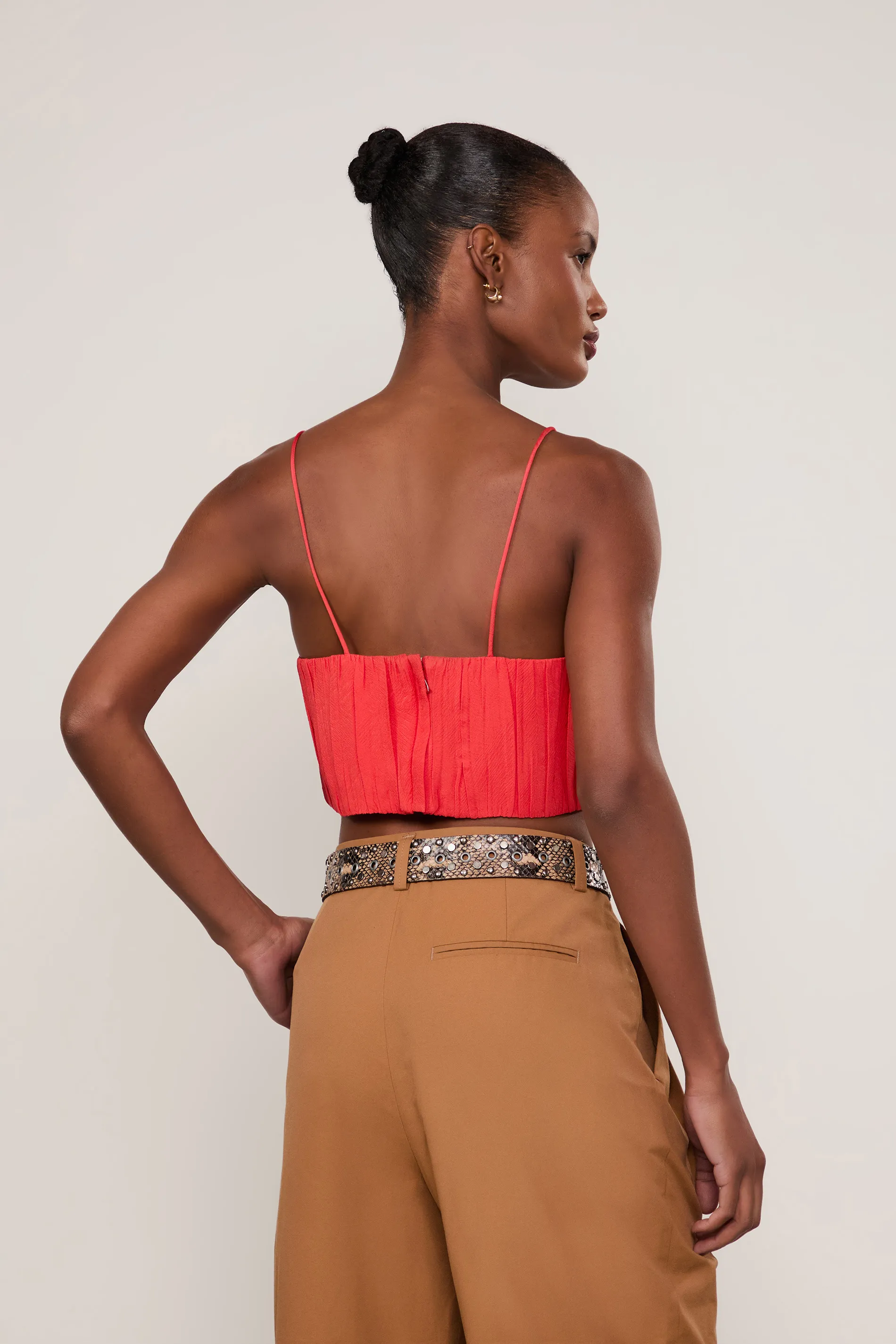 Top De Alça Vermelho Com Pregas — foto 3
