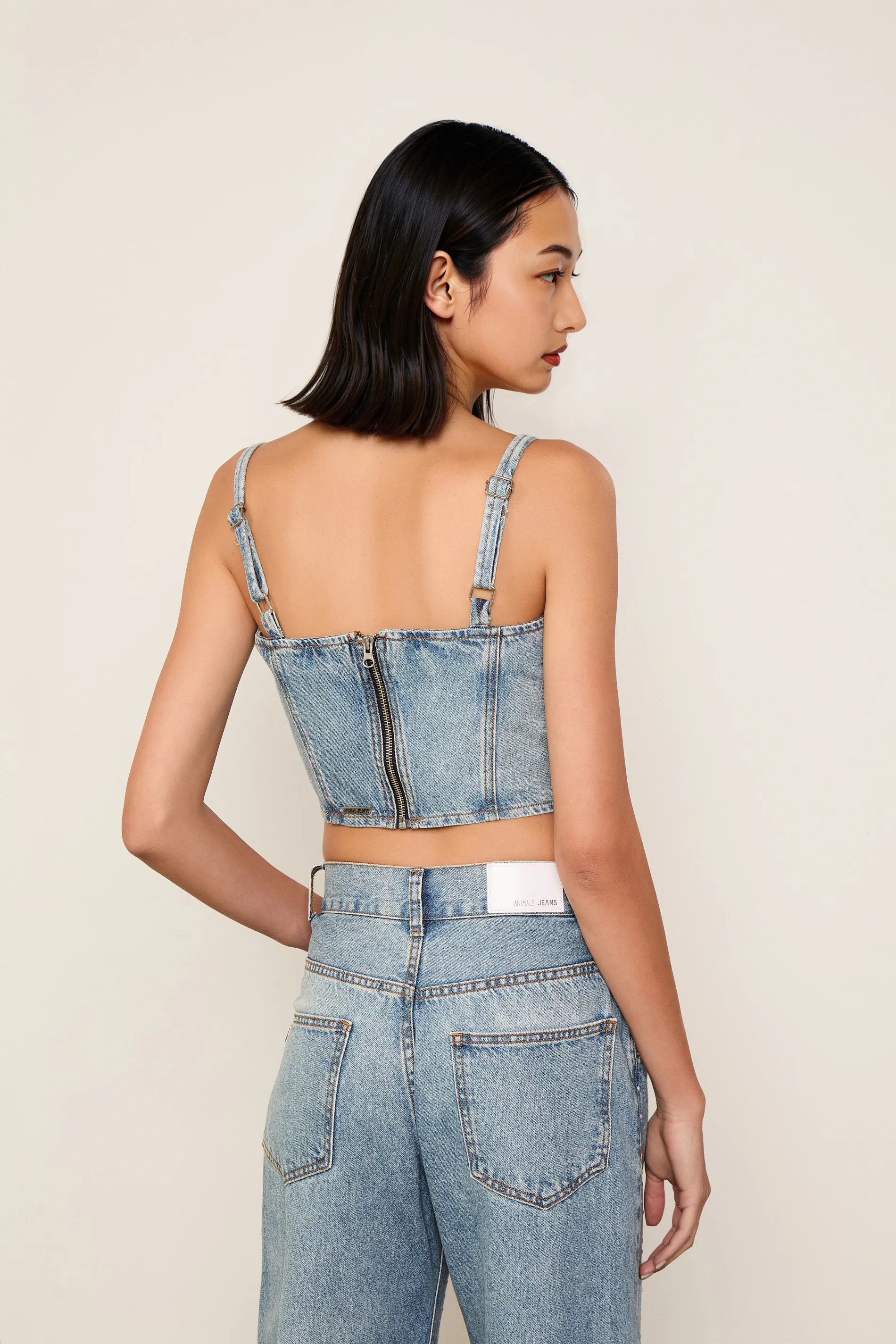 Top Jeans Com Aplicacao — foto 3