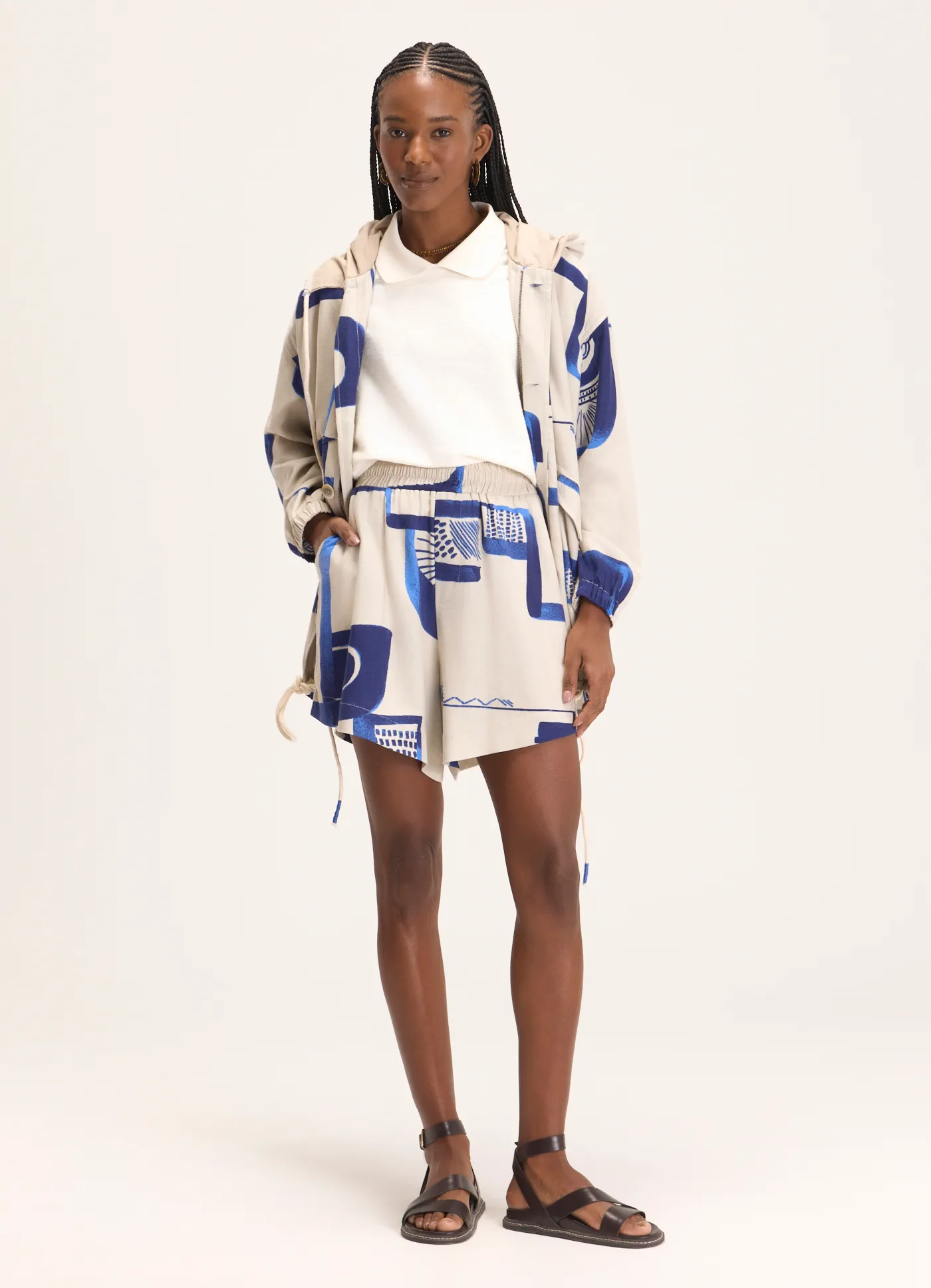 Short estampado quebra cabeça