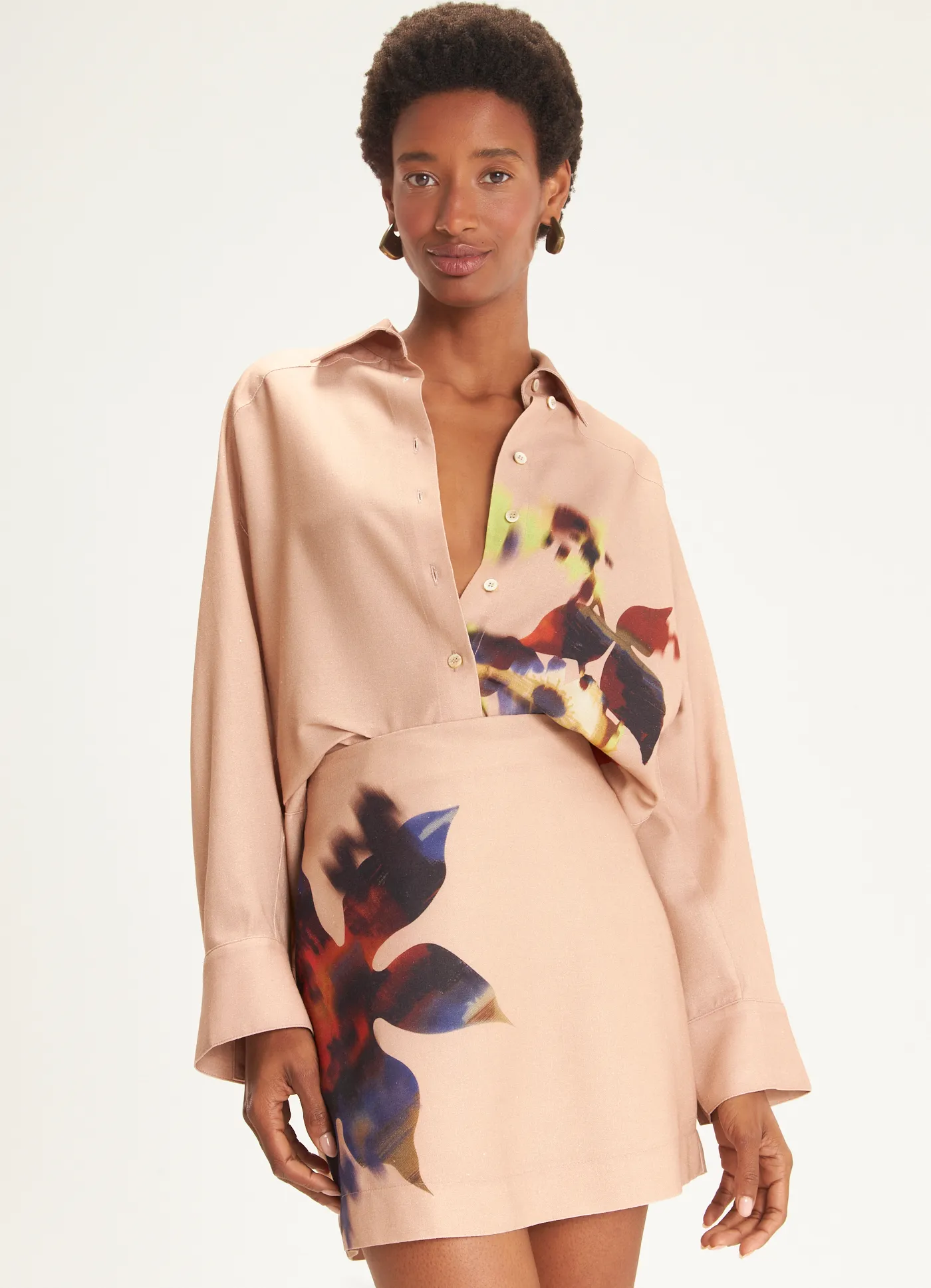 Camisa estampada jardim delírio
