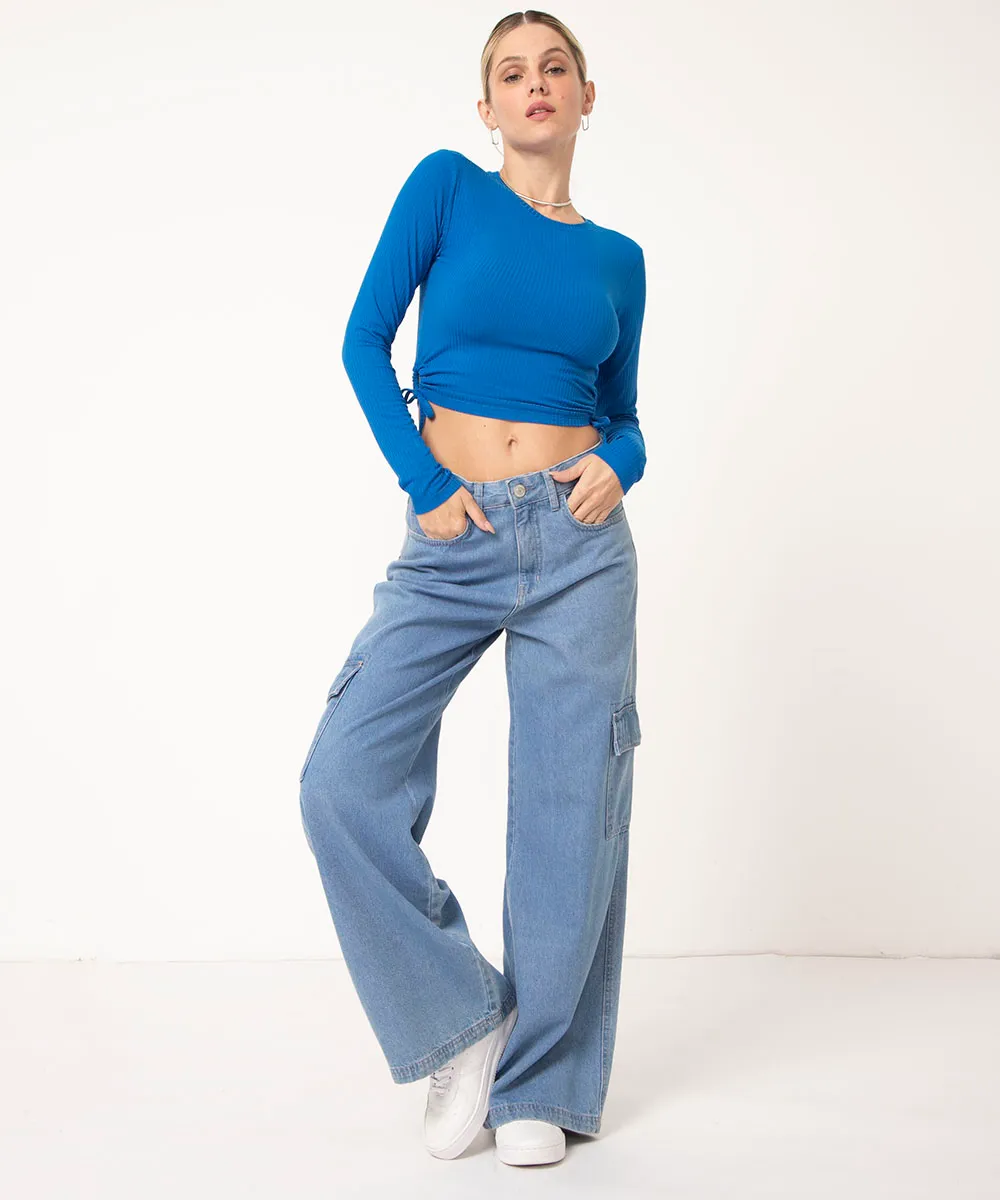 blusa cropped manga longa amarração lateral azul — foto 3