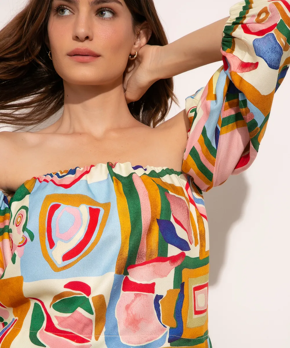 blusa ampla estampada artsy manga bufante ombro a ombro mindset + isabela bueno multicor — foto 4