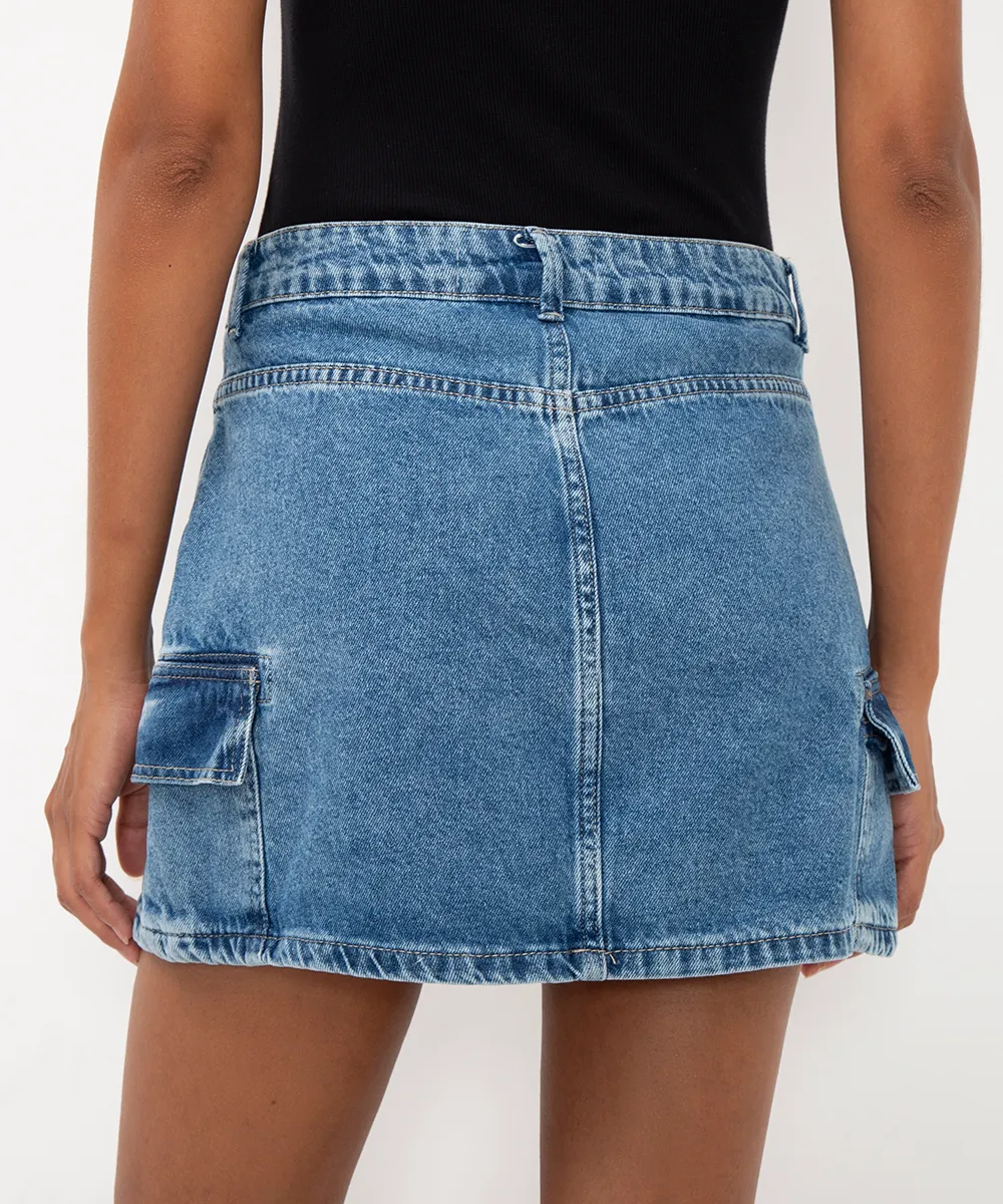 minissaia jeans cintura média cargo azul — foto 4