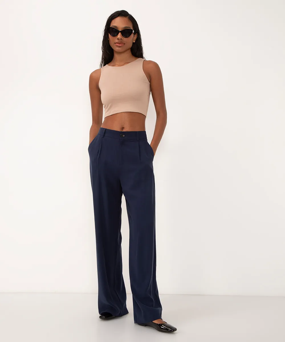 cropped de viscose alça média verde médio - kaki — foto 3
