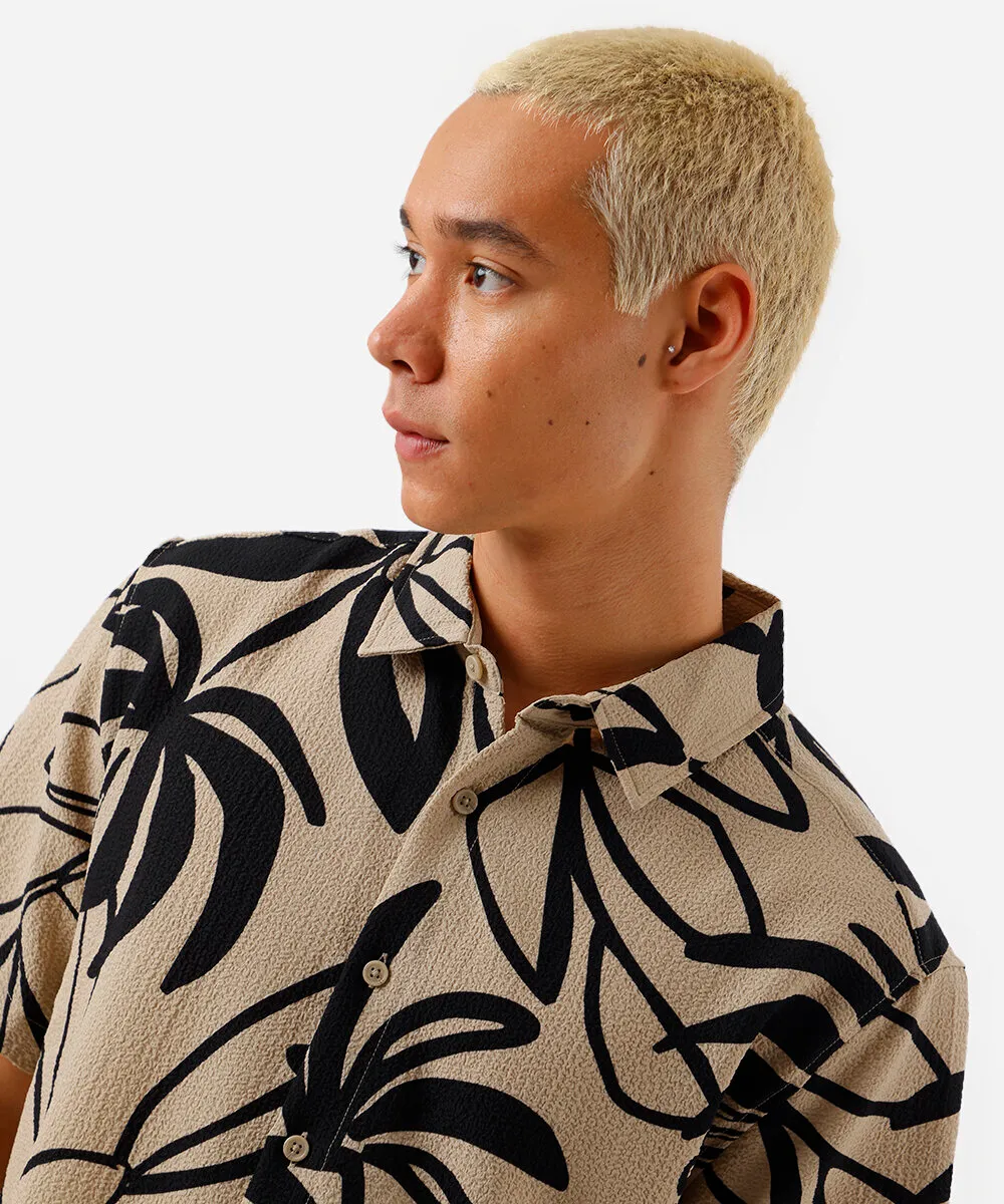 camisa masculina manga curta estampada bege — foto 4