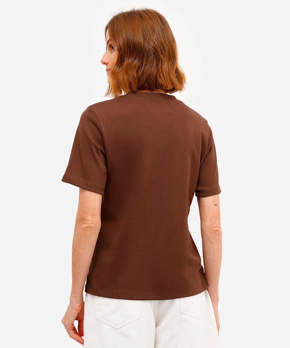 camiseta feminina de algodão peruano estampada marrom — foto 2