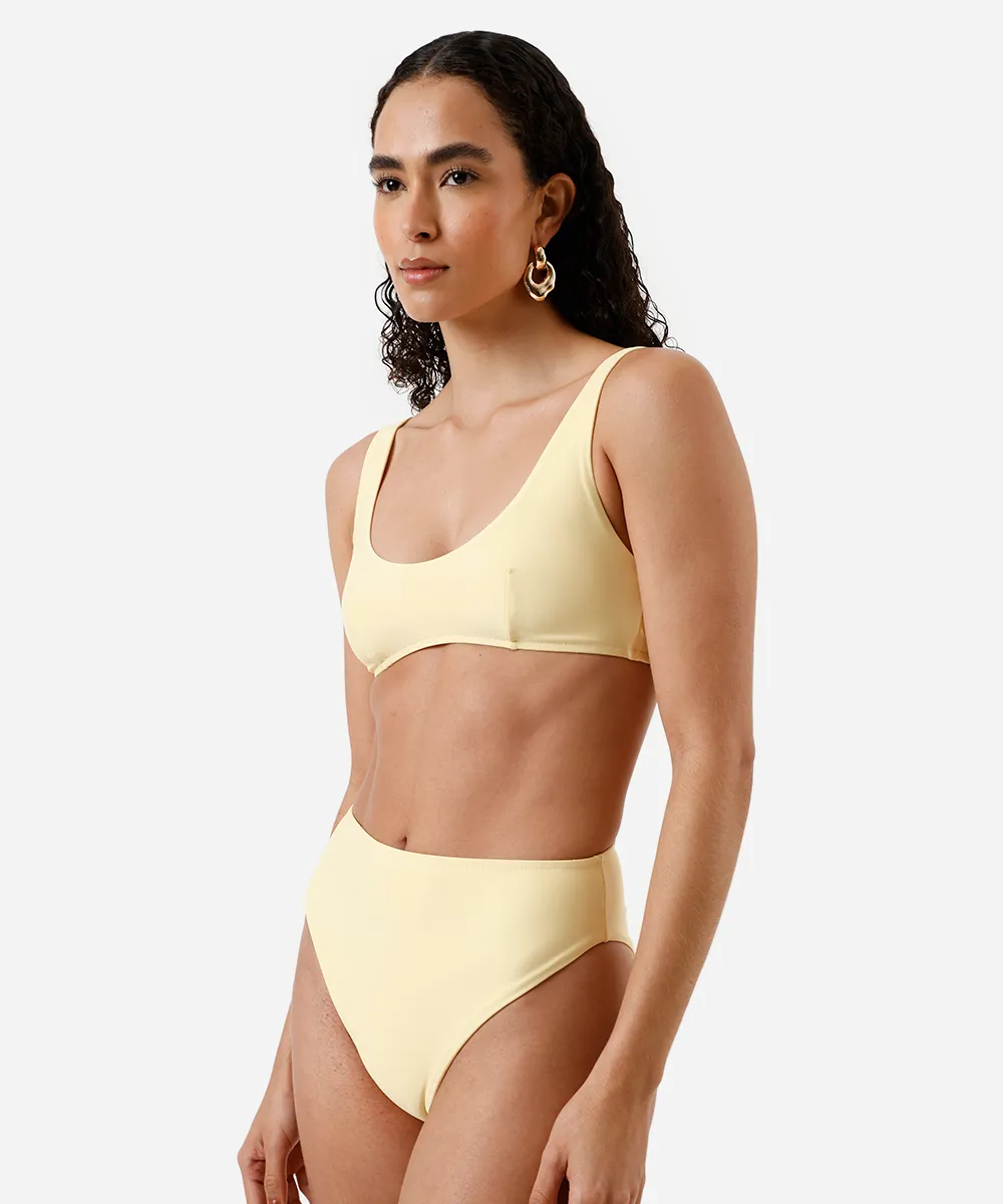 biquíni top triângulo amarelo — foto 3