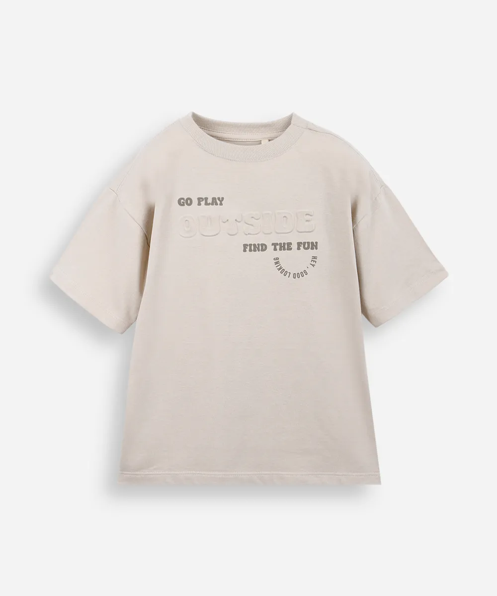 camiseta infantil de algodão estampa com relevo bege