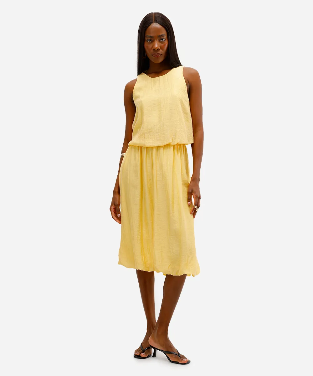blusa feminina balonê de liocel texturizada amarela — foto 3
