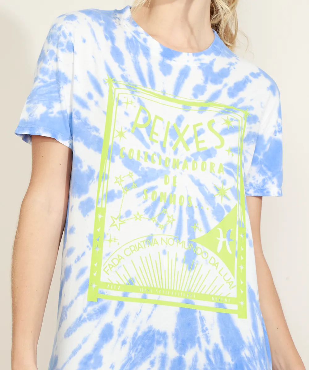 Blusa Feminina Signo Peixes Estampada Tie Dye Manga Curta Decote Redondo Azul — foto 4