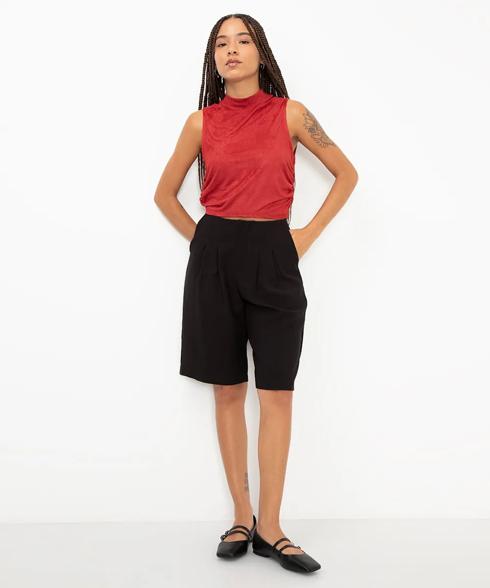 cropped de suede com franzido vinho — foto 3