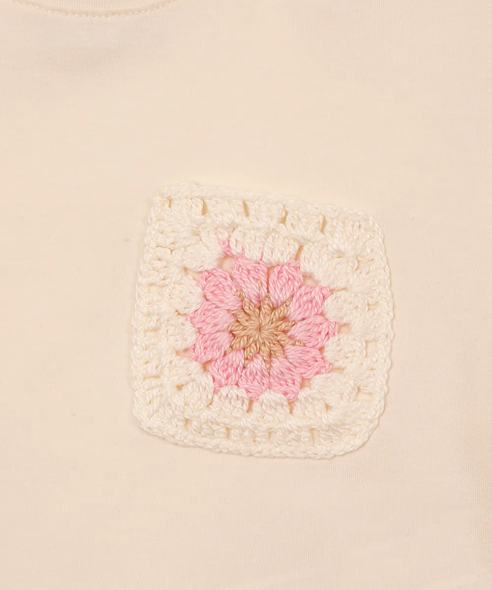 cropped infantil de algodão bolso floral bege — foto 2