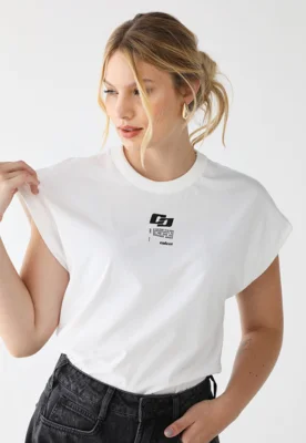 Camiseta Colcci Reta Logo Off-White — foto 7