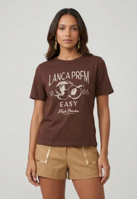Camiseta Feminina Lança Perfume Estampa Frontal Marrom — foto 6