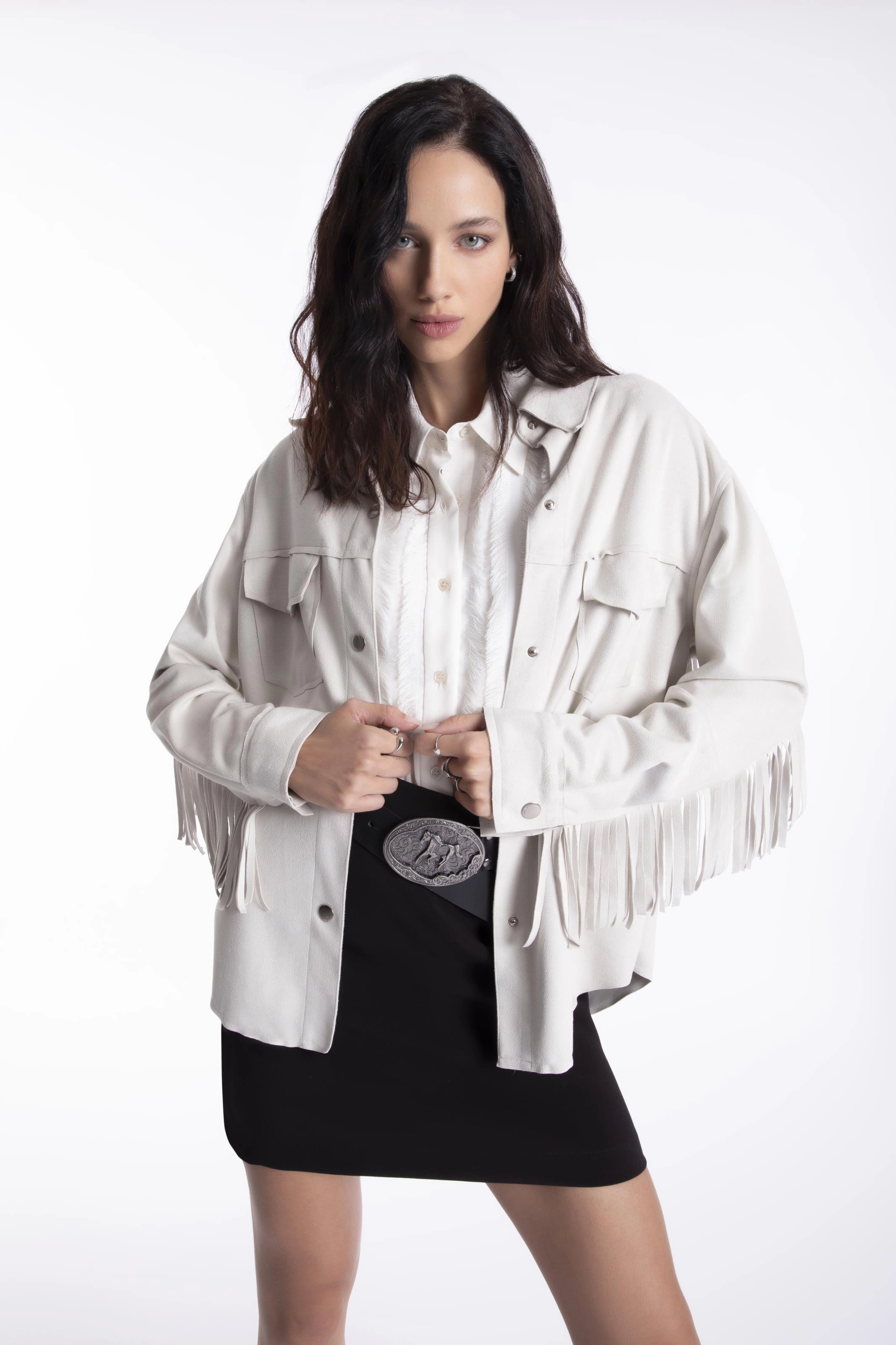 Jaqueta Nobu Press Buttom Fringes Caqui