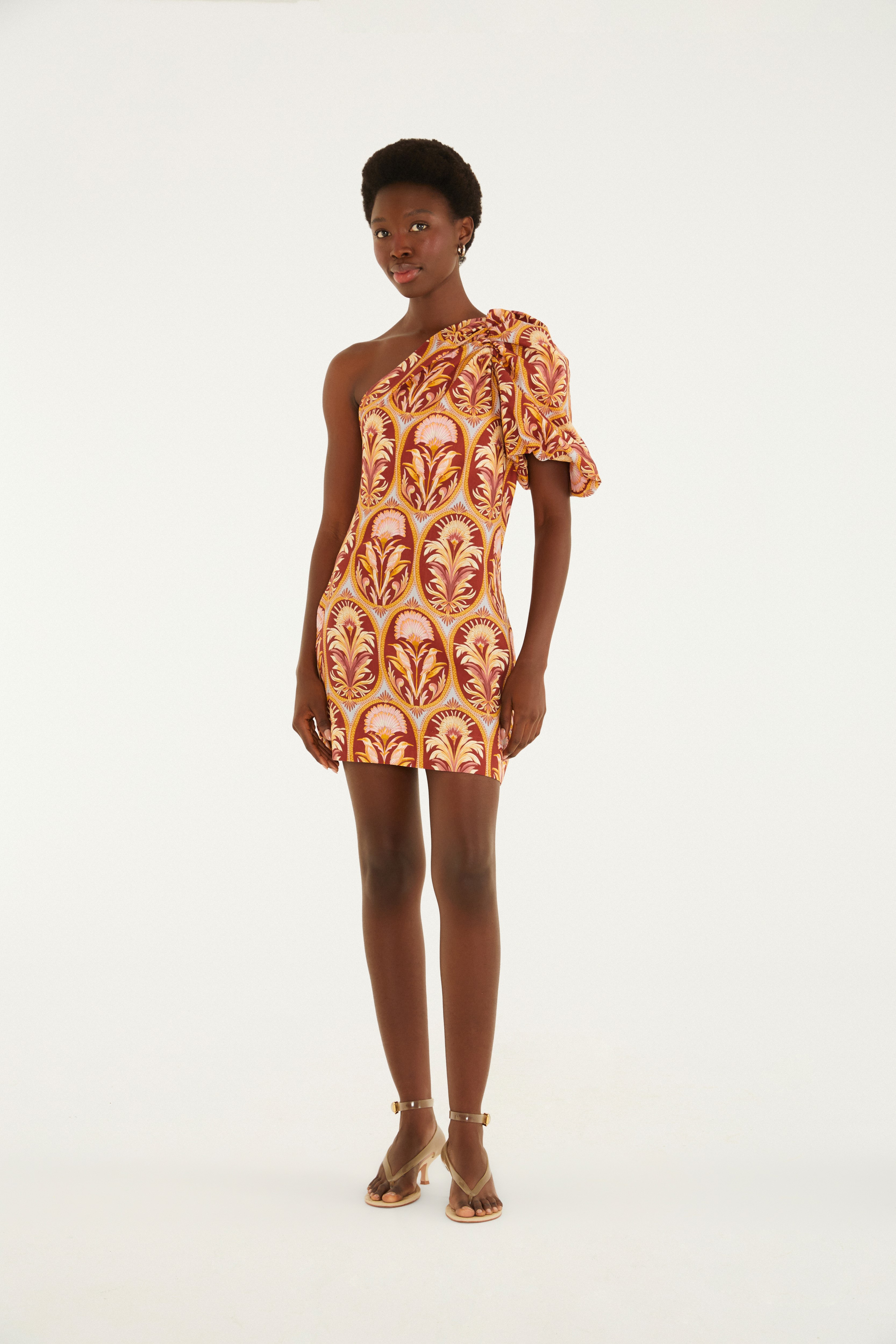 Vestido Curto Estampado Camafeu