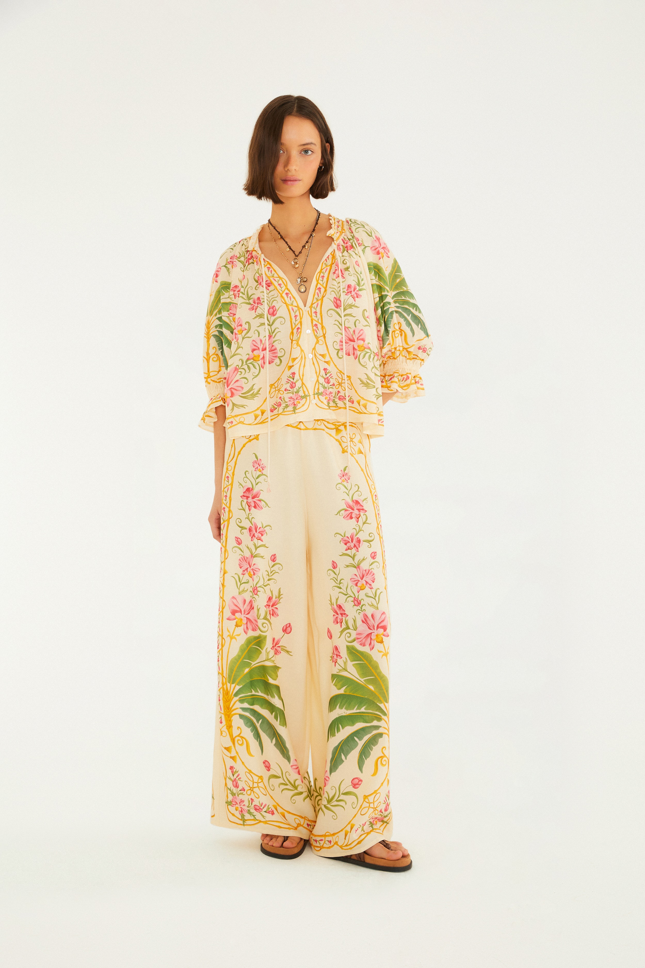 Calça Pantalona Estampada Floral Nusa — foto 2
