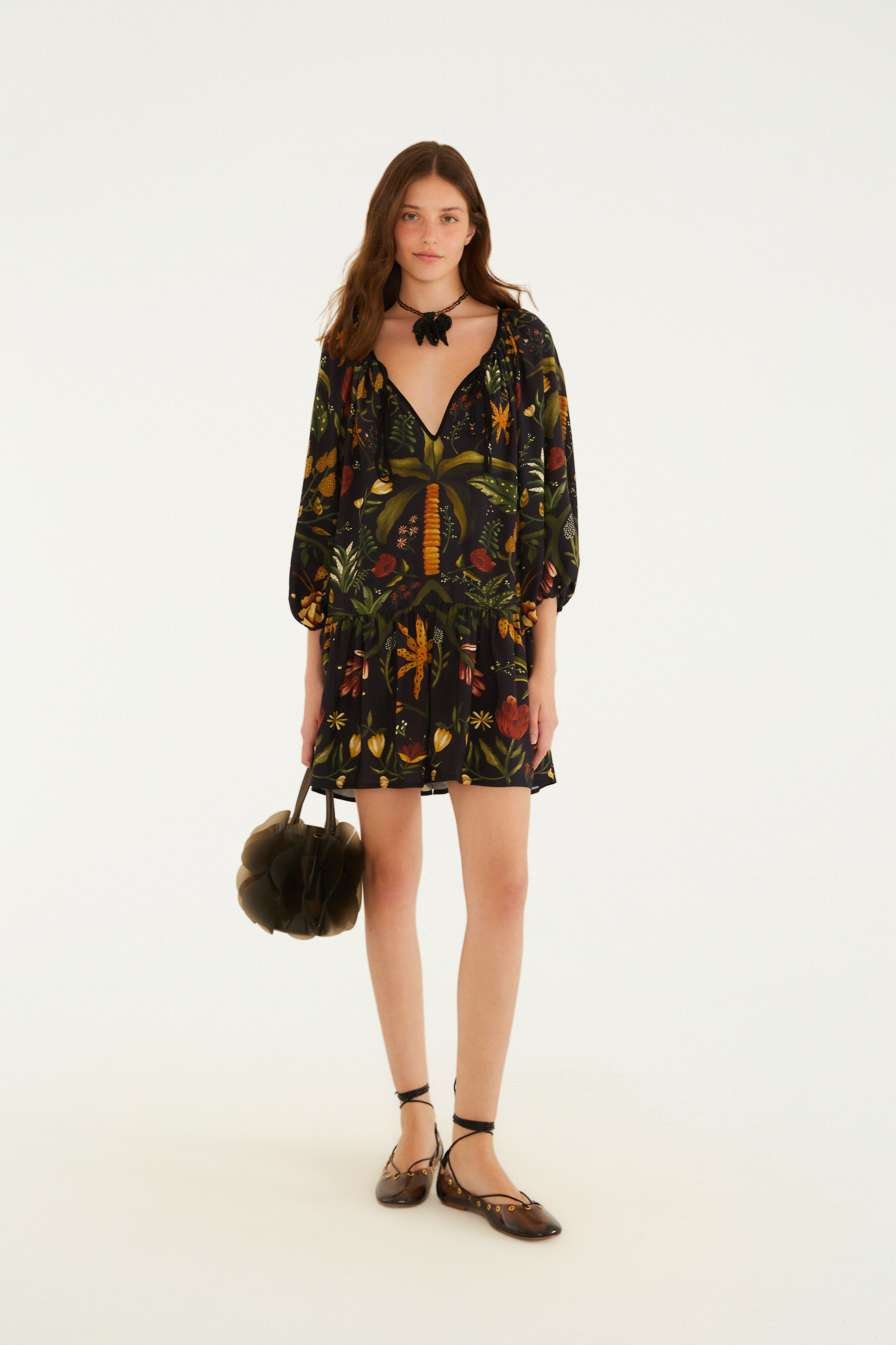 Vestido Curto Estampado Inverno Tropical — foto 2