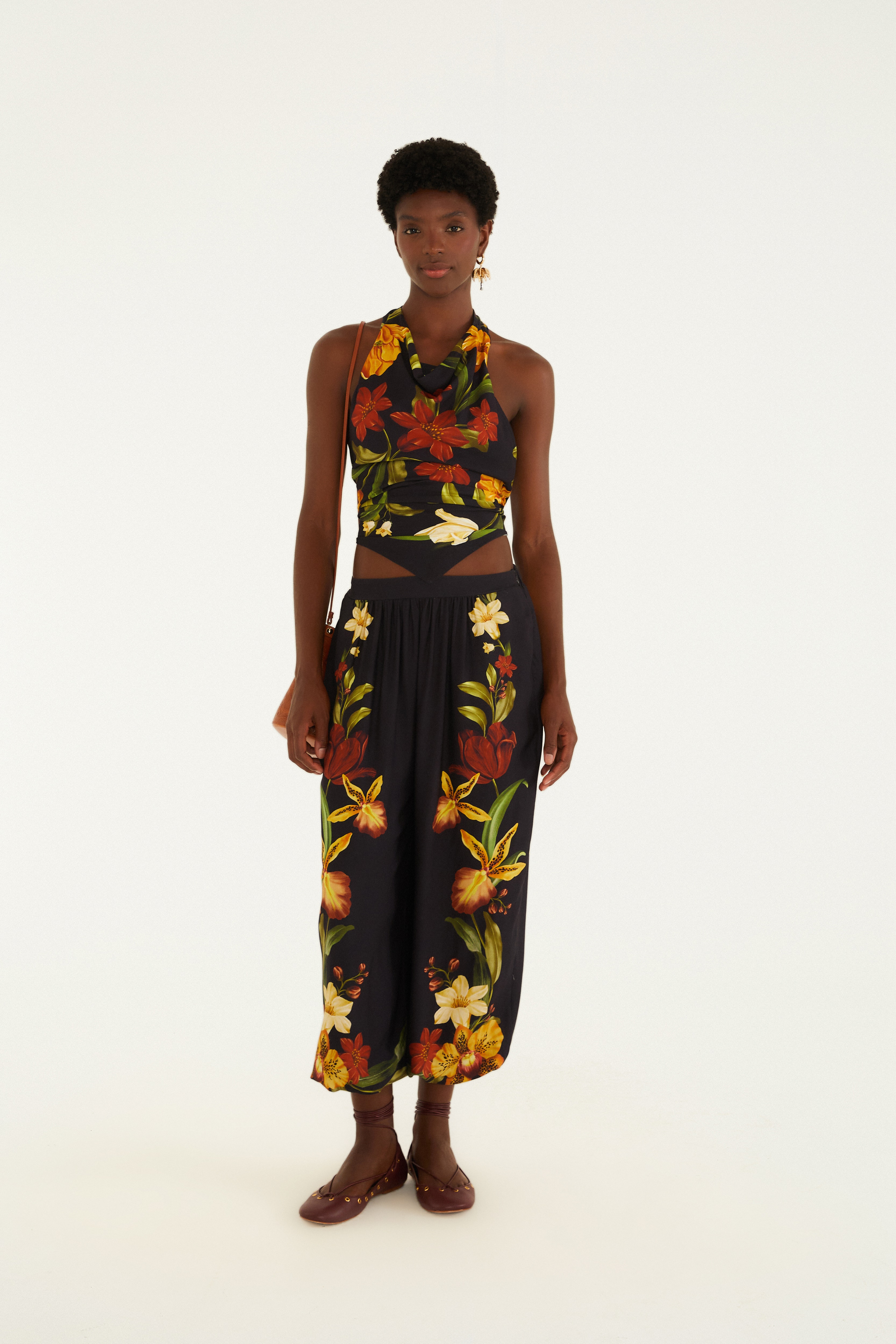 Calça Aladim Estampada Selva De Flor