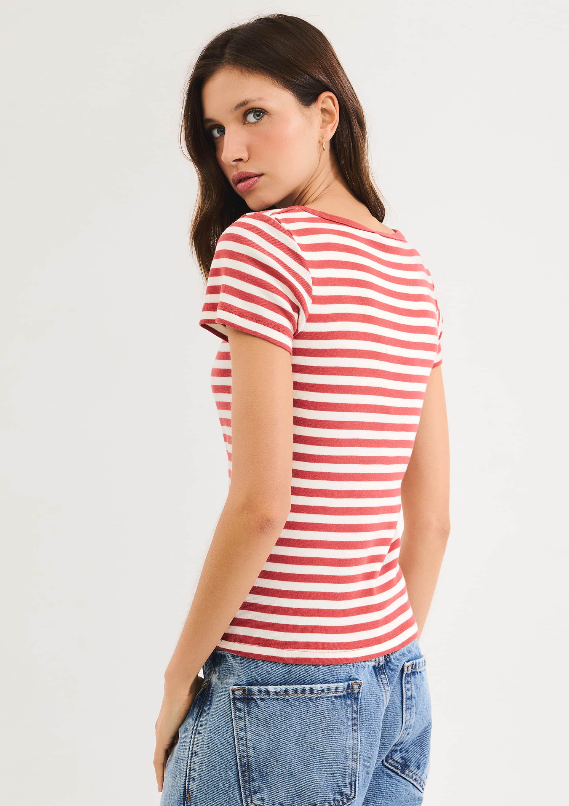 Blusa Feminina Listrada Em Malha Binada Com Botões - Vermelho — foto 3