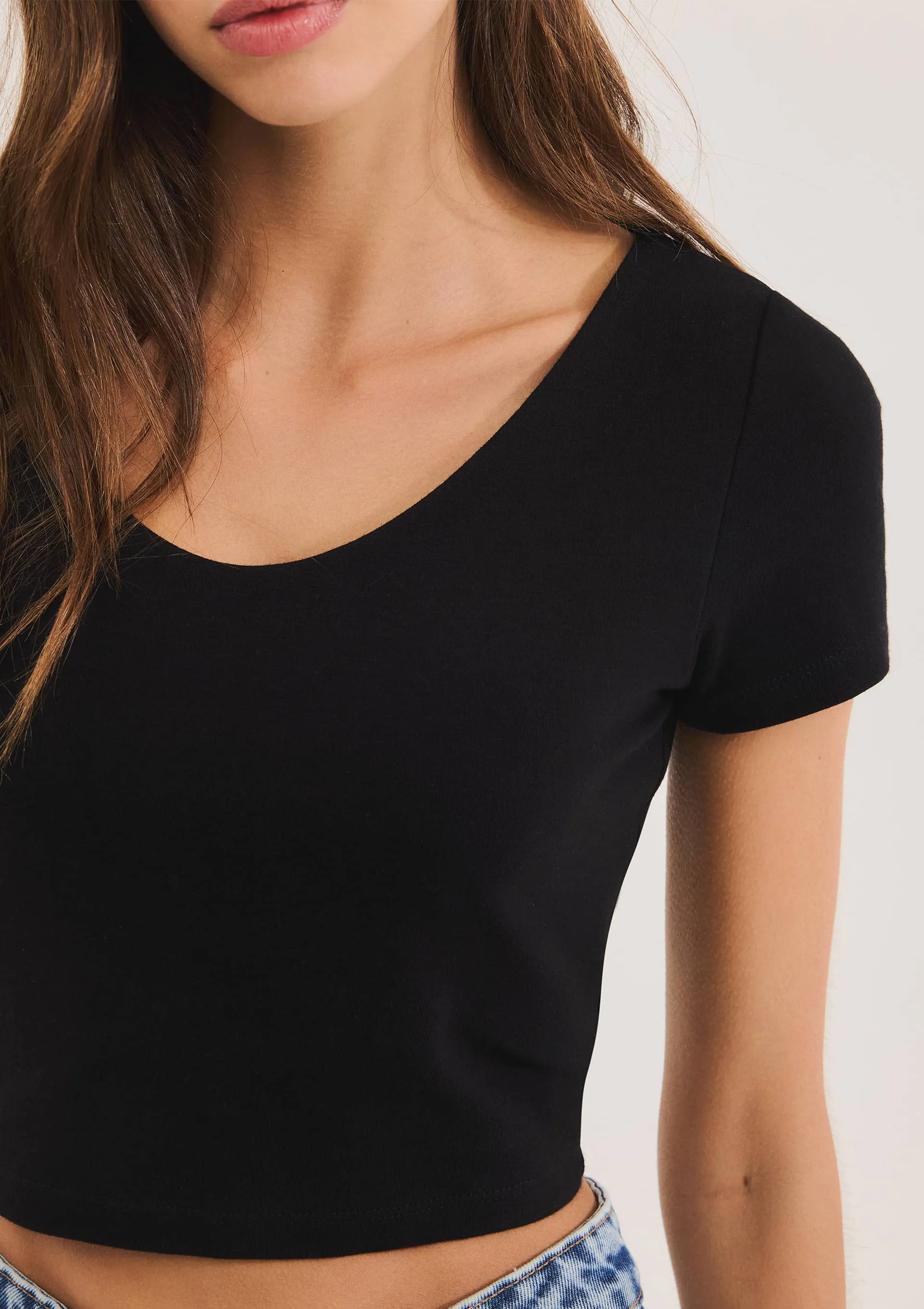 Blusa Feminina Cropped Com Elastano - Preto — foto 2
