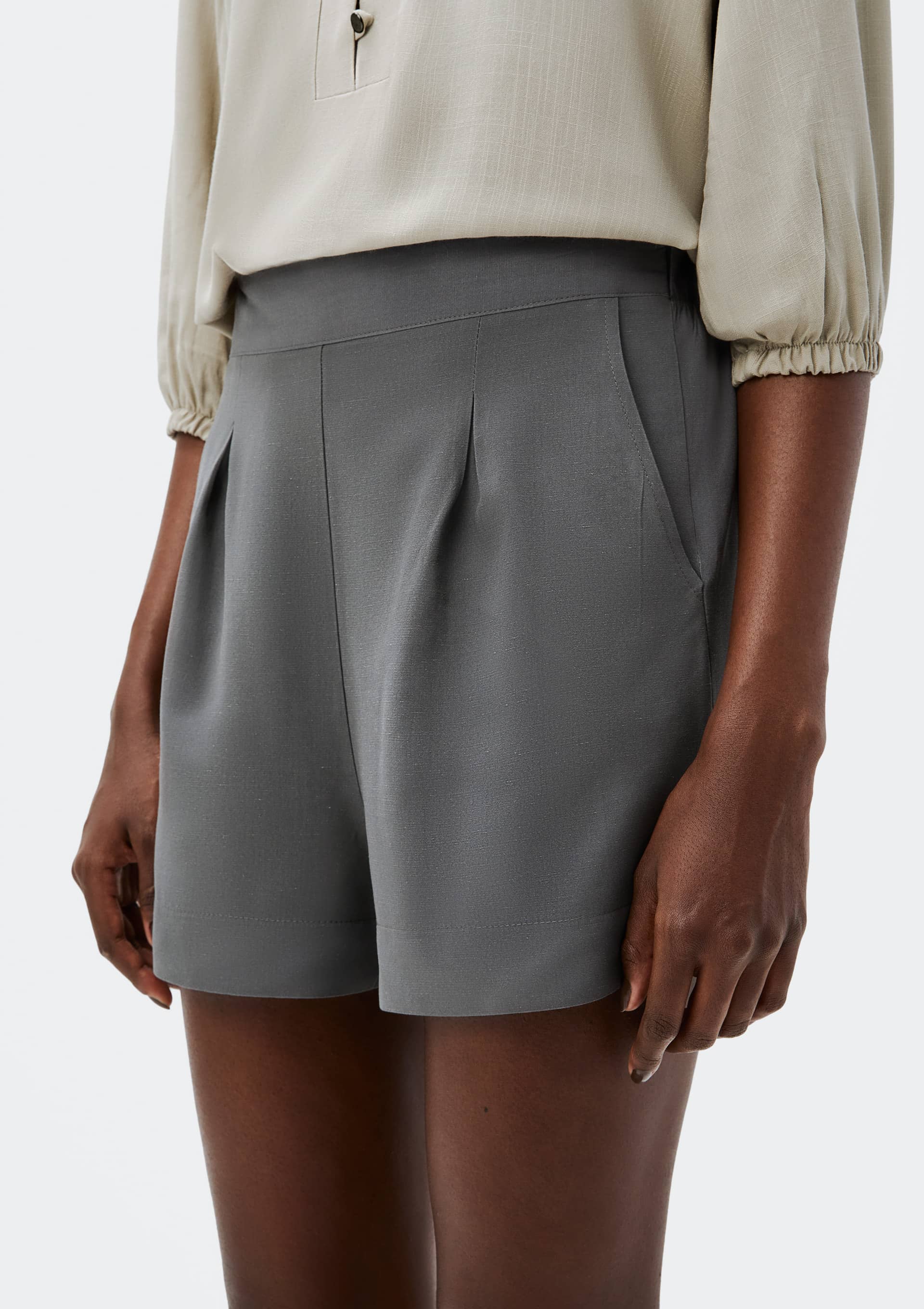 Shorts Feminino Cintura Alta Em Viscolinho - Cinza — foto 2