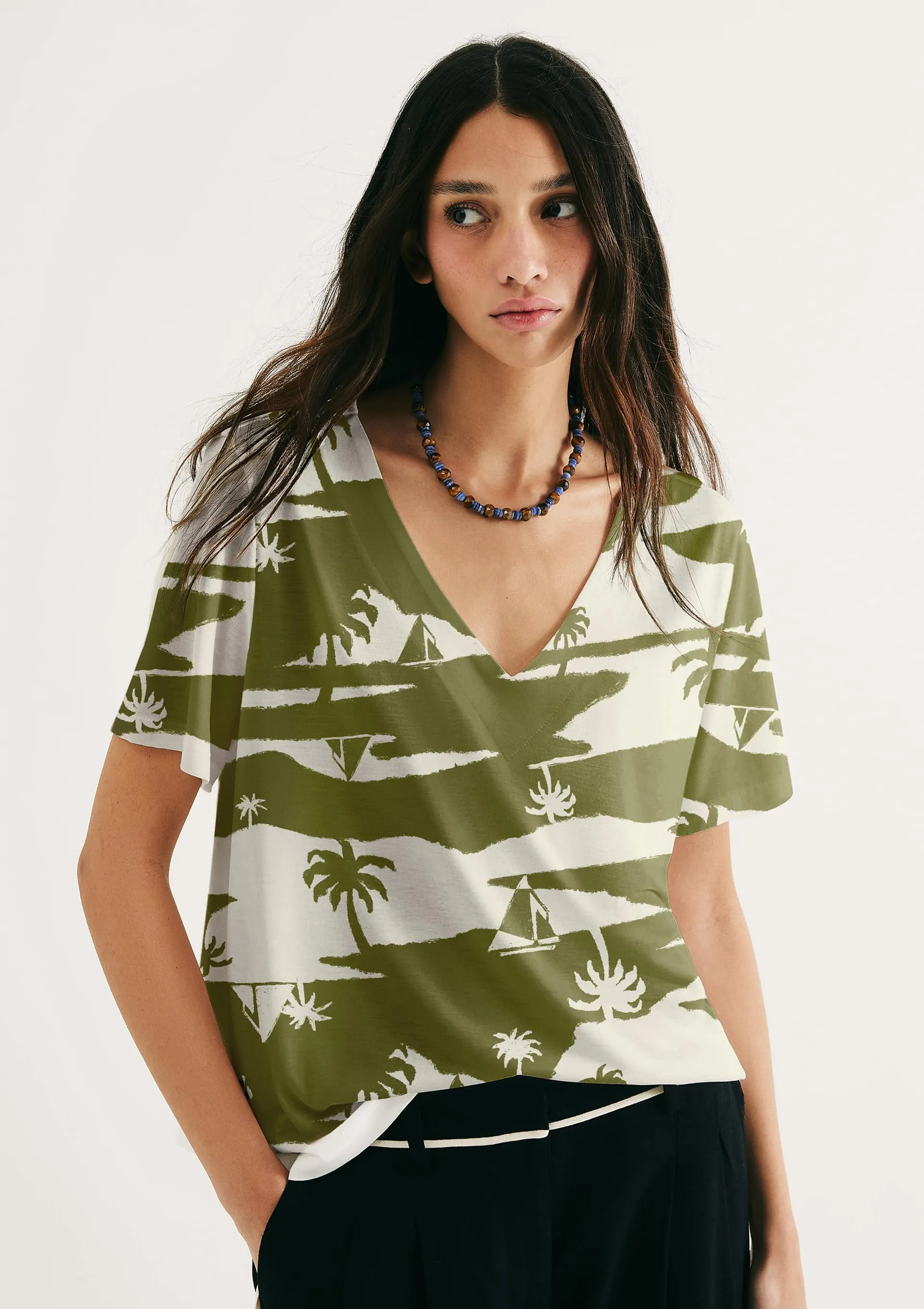 Blusa Feminina Em Viscose Estampada - Verde — foto 4