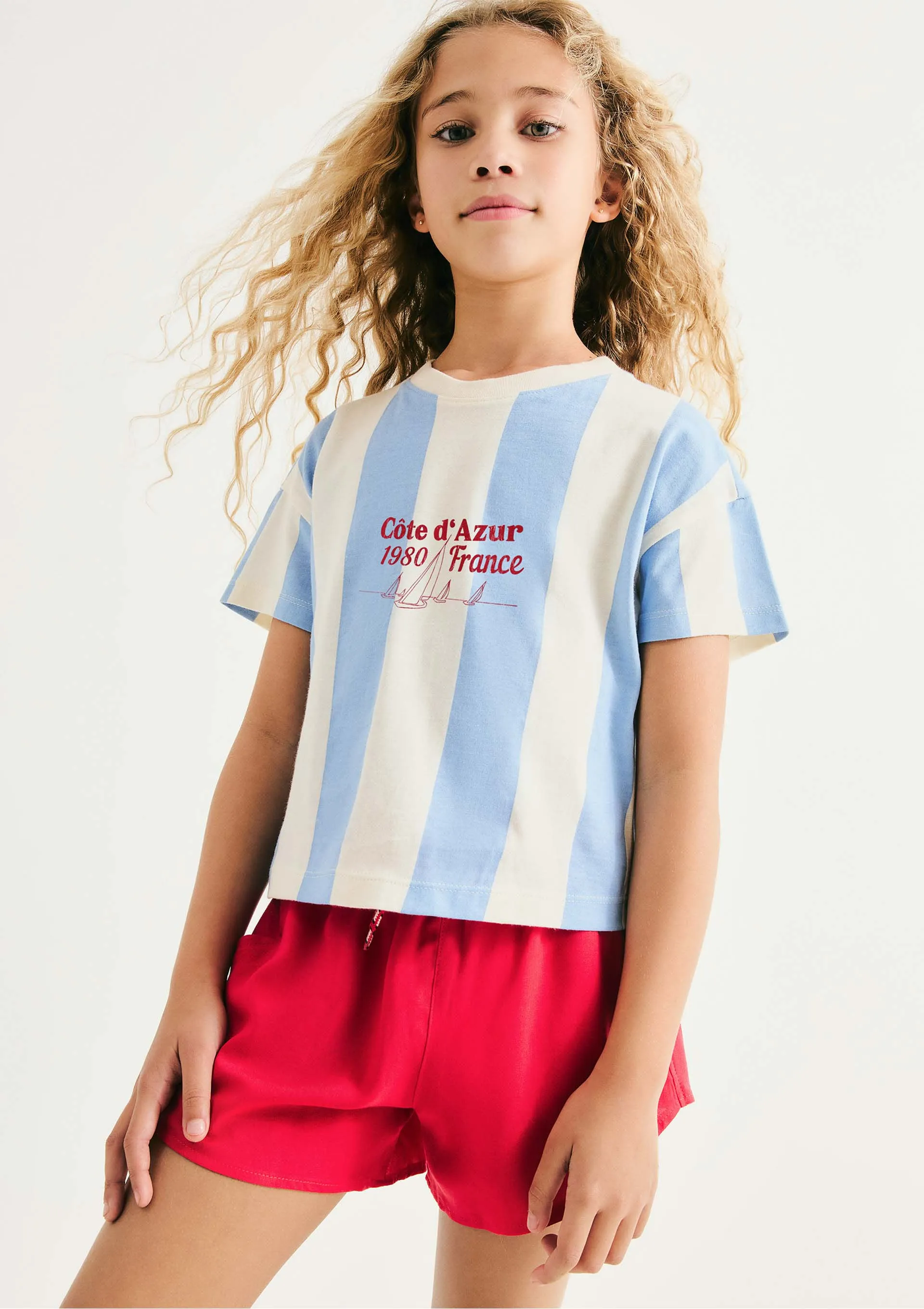 Shorts Infantil Menina Reto Em Viscose - Vermelho — foto 2