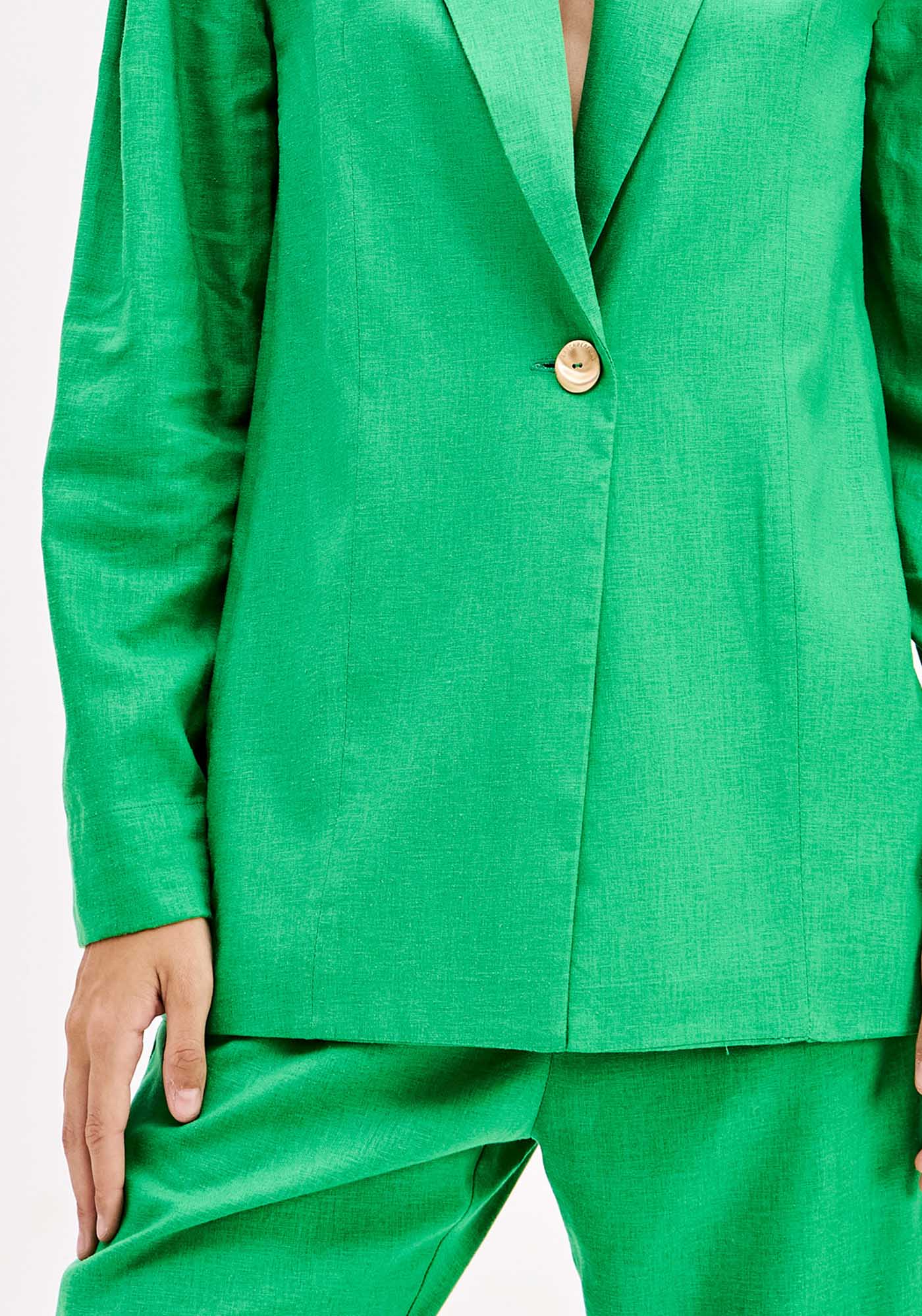 Blazer Alongado Com Linho E Botão — foto 3