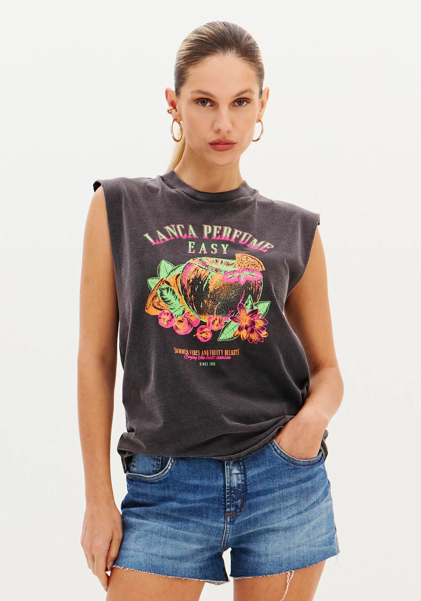 T-shirt Muscle Com Estampa Local