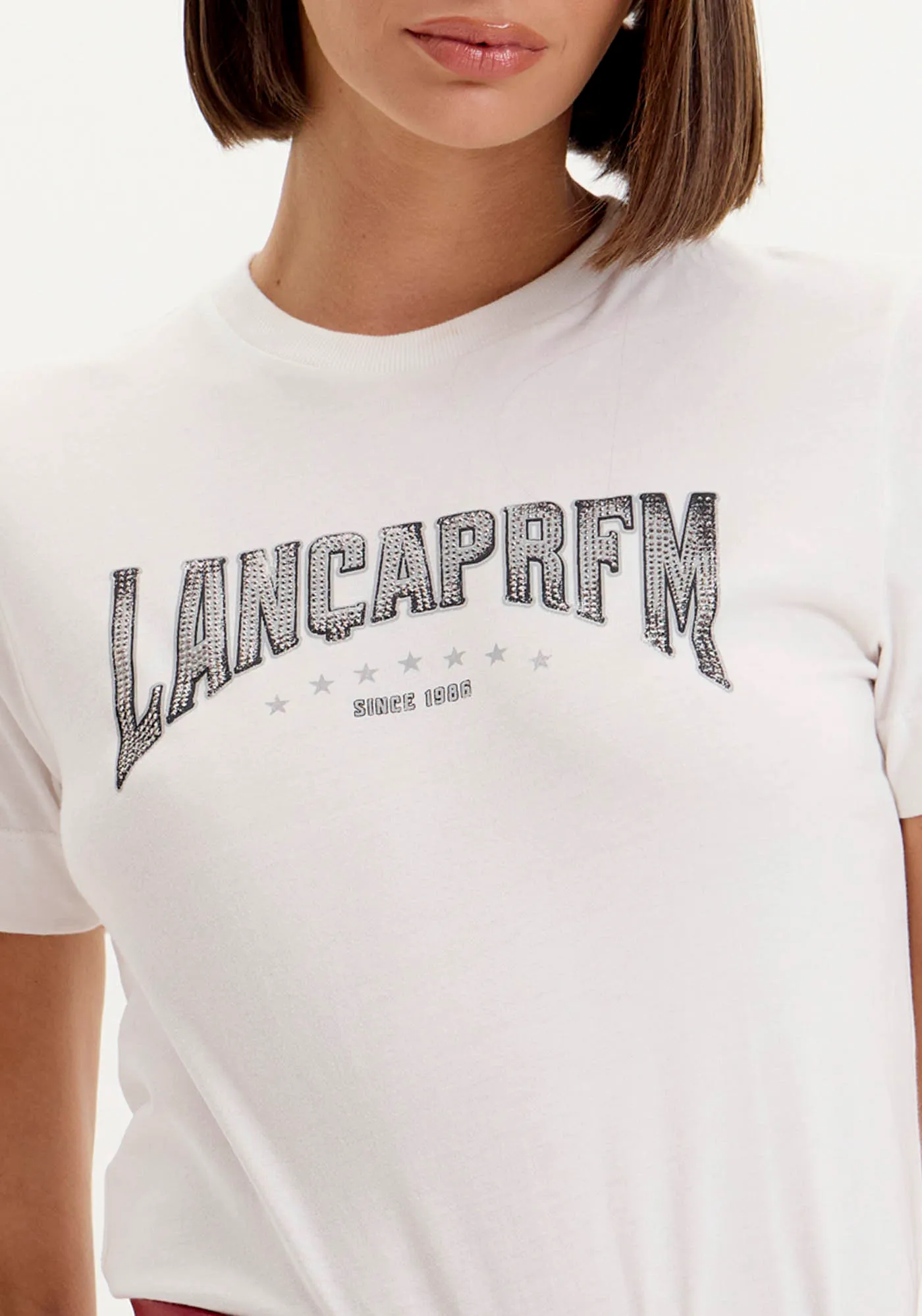 T-shirt Com Aplicação — foto 3