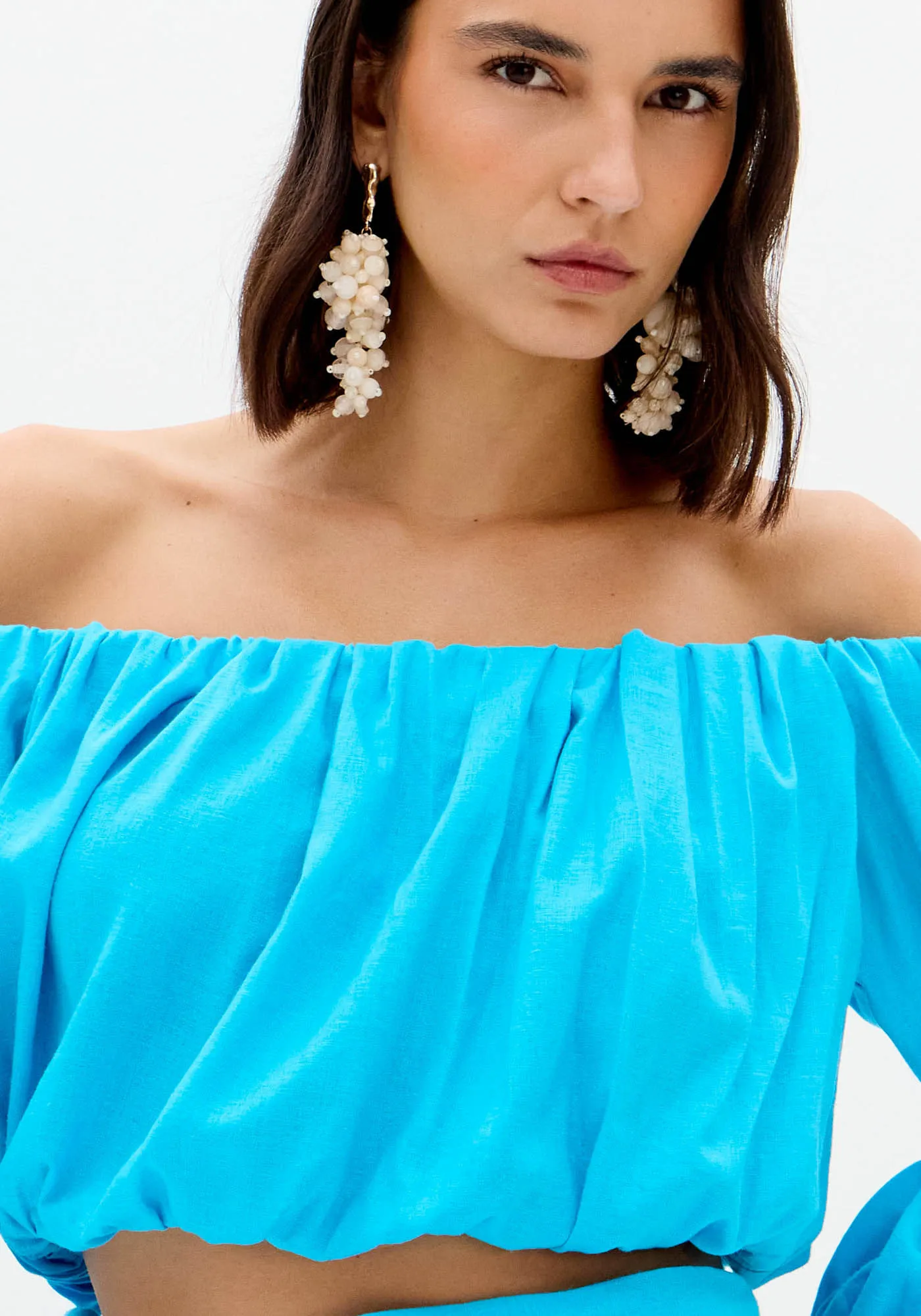 Blusa Ombro A Ombro Cropped Com Linho — foto 3
