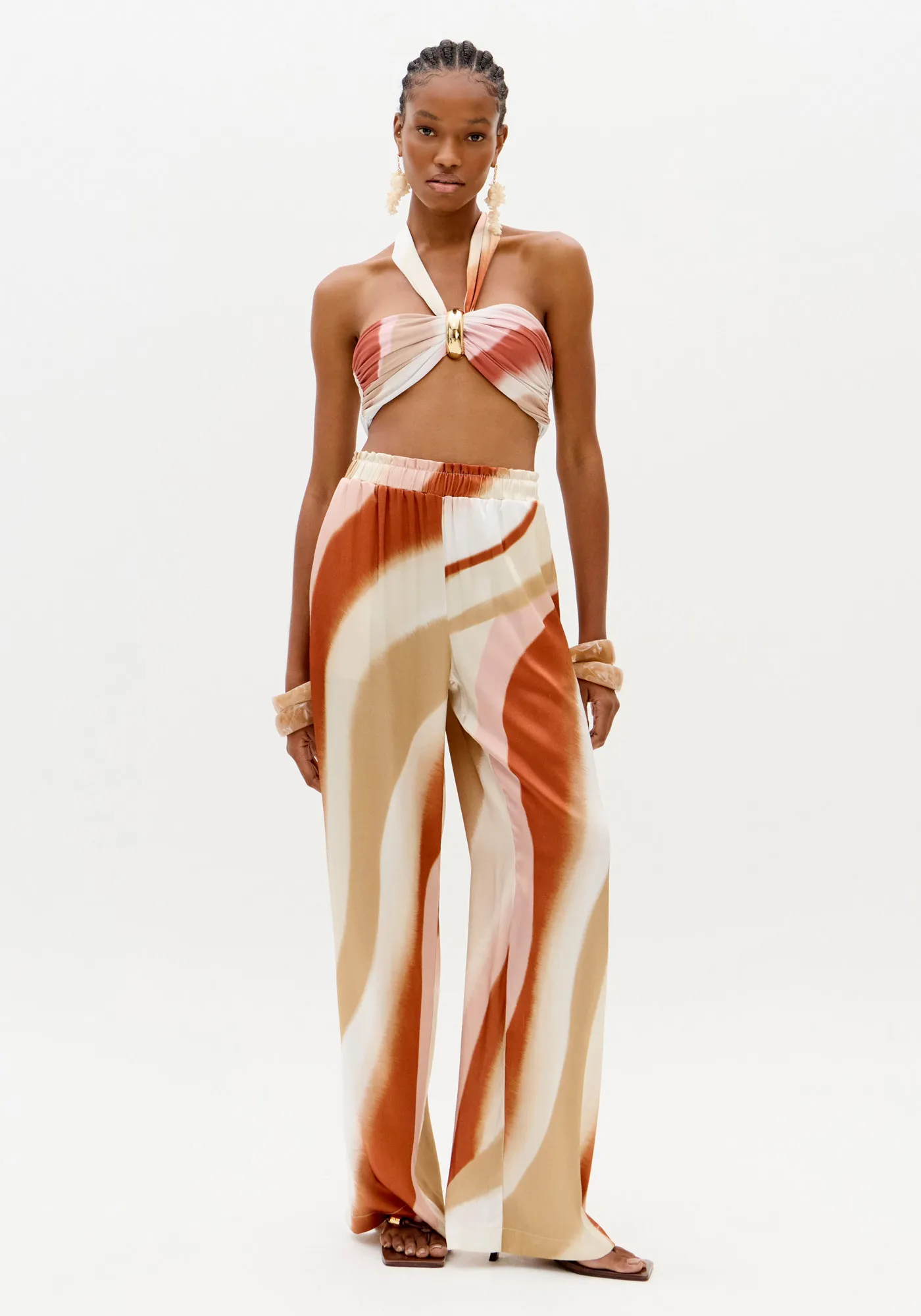 Calça Wide Leg Estampada Com Bolsos — foto 3