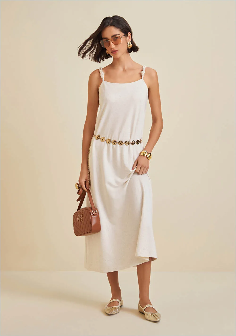 Vestido Morena Rosa Solto Decote Reto Com Alça Midi Cru