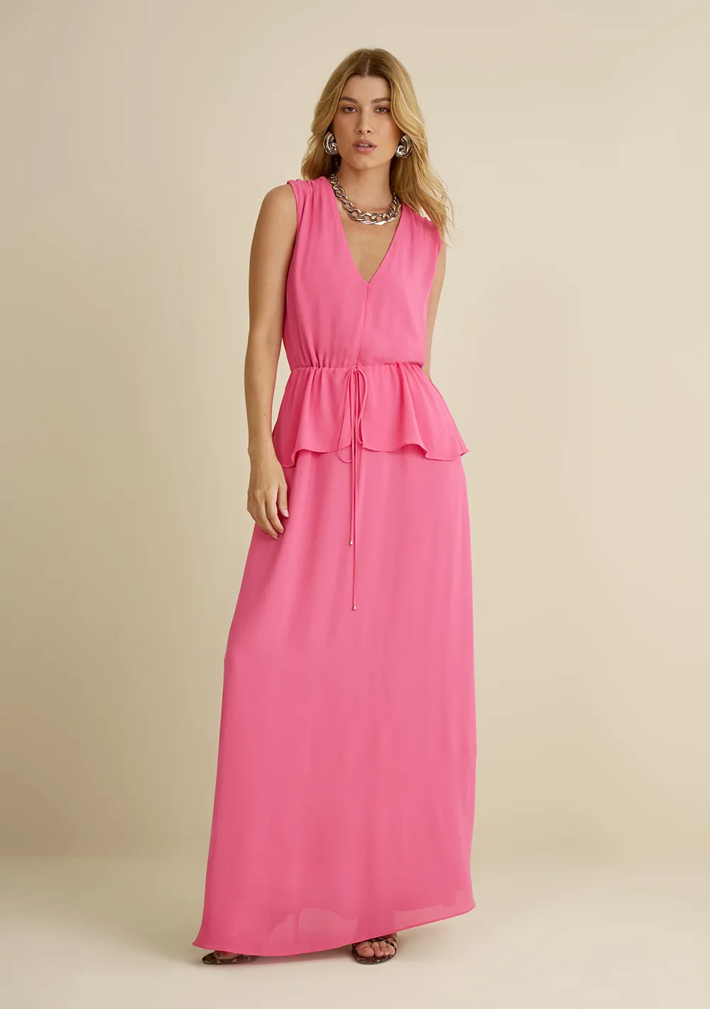 Vestido Morena Rosa Solto Decote V Sem Manga Longo Rosa