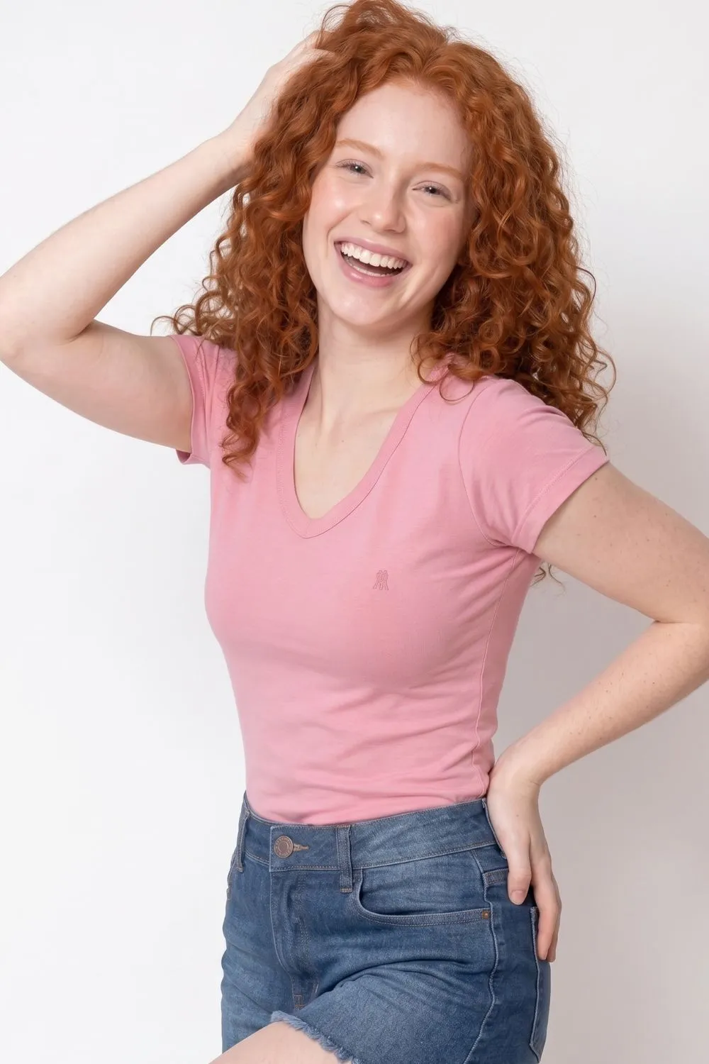 T-Shirt Básica Decote V Polo Wear Rosa Claro — foto 2
