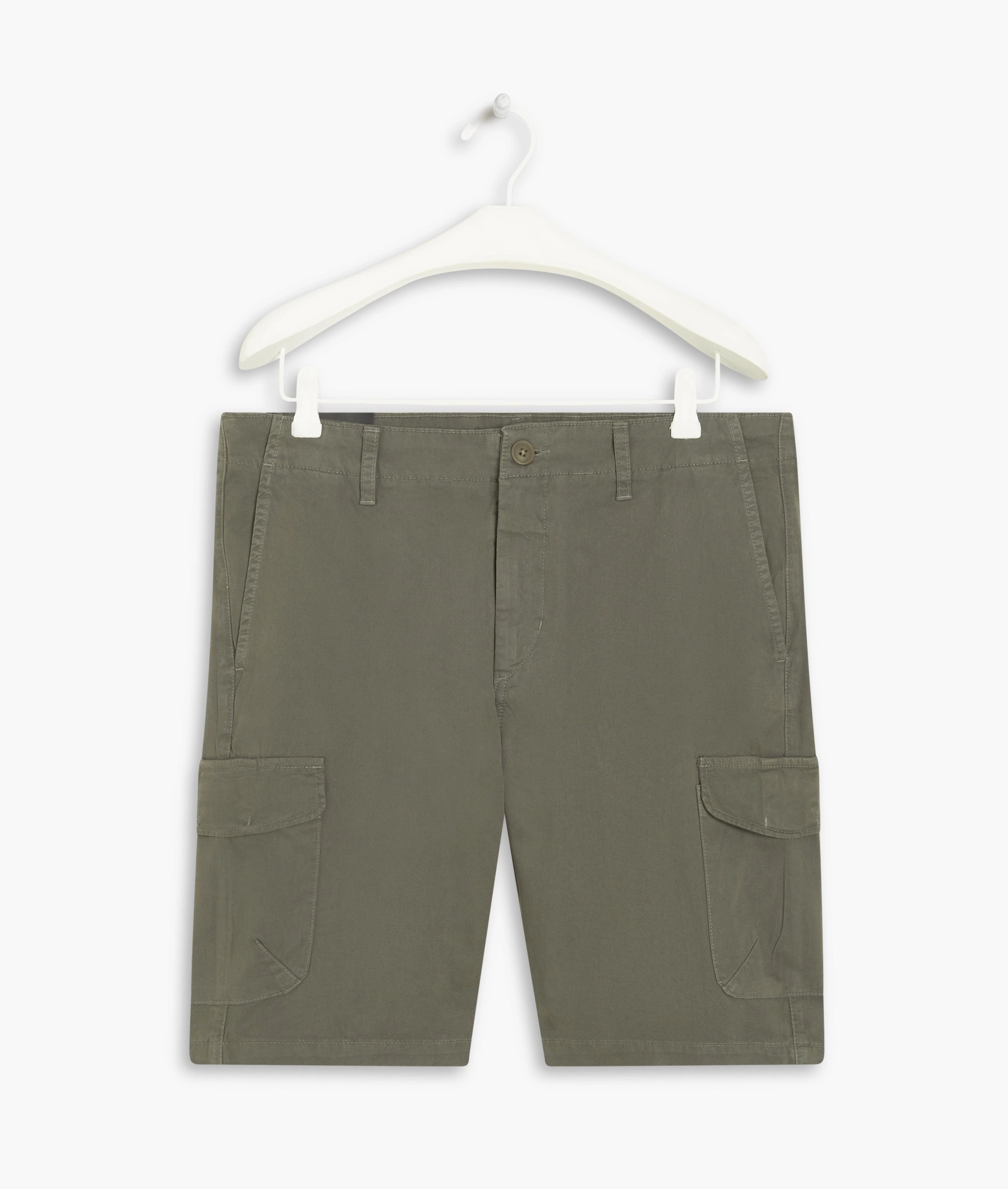 Bermuda Cargo Con Verde Escuro