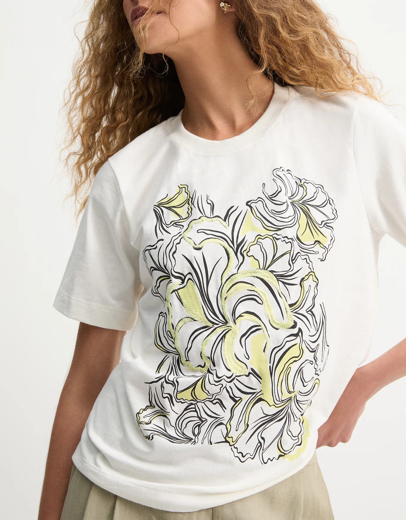 T-Shirt Cartaz Tropical Bordado