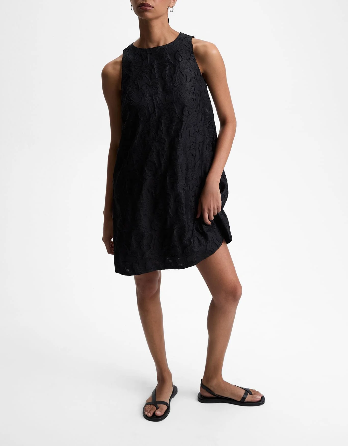 Vestido Curto Jacquard