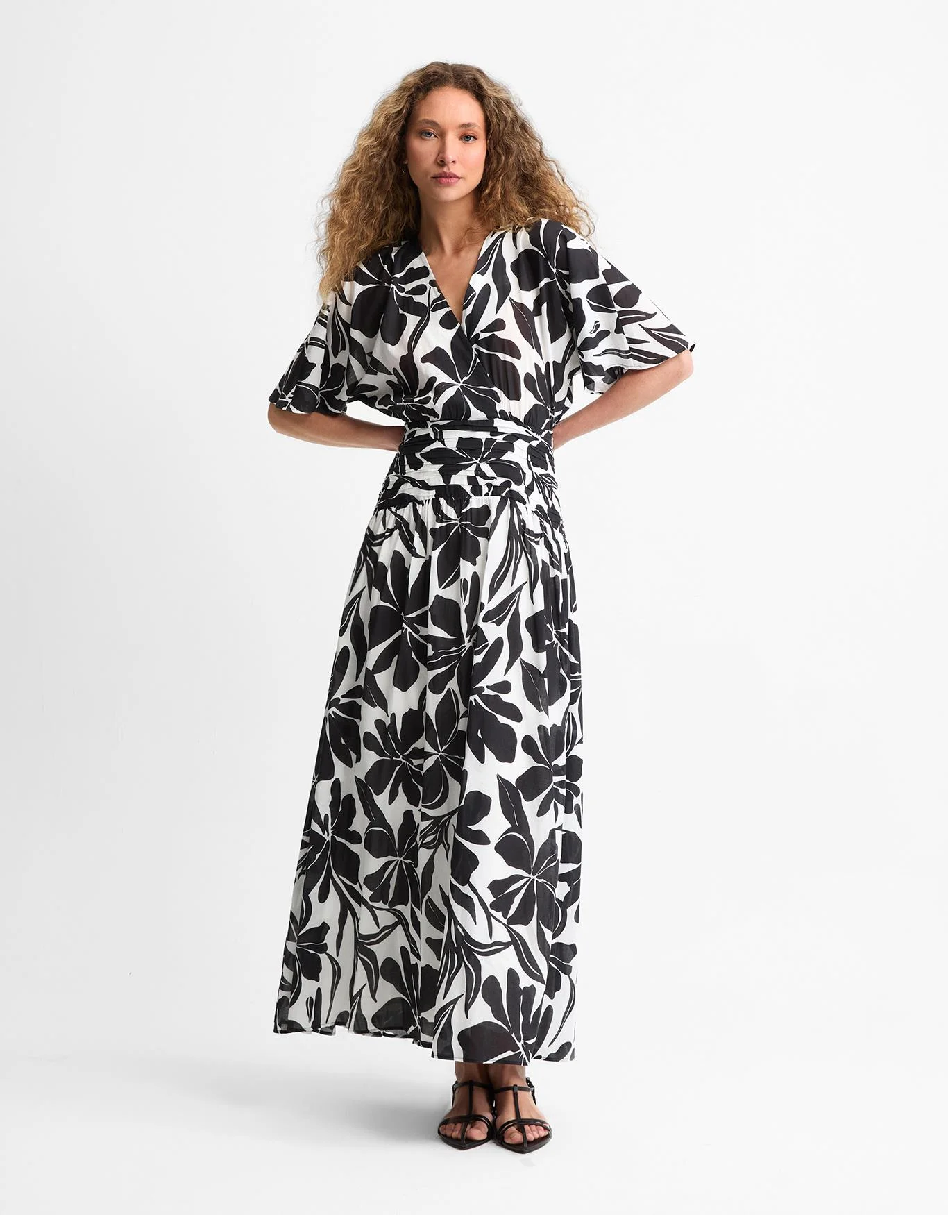 Vestido Floral P&B