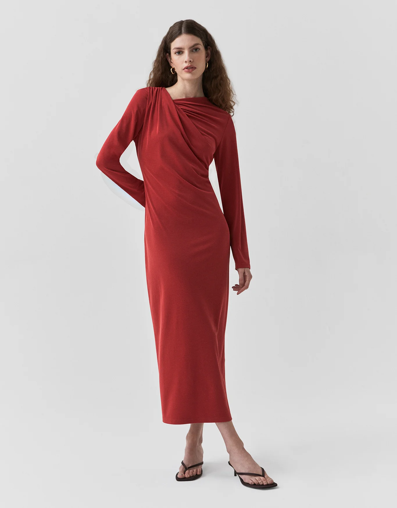 Vestido Malha Detalhe Decote