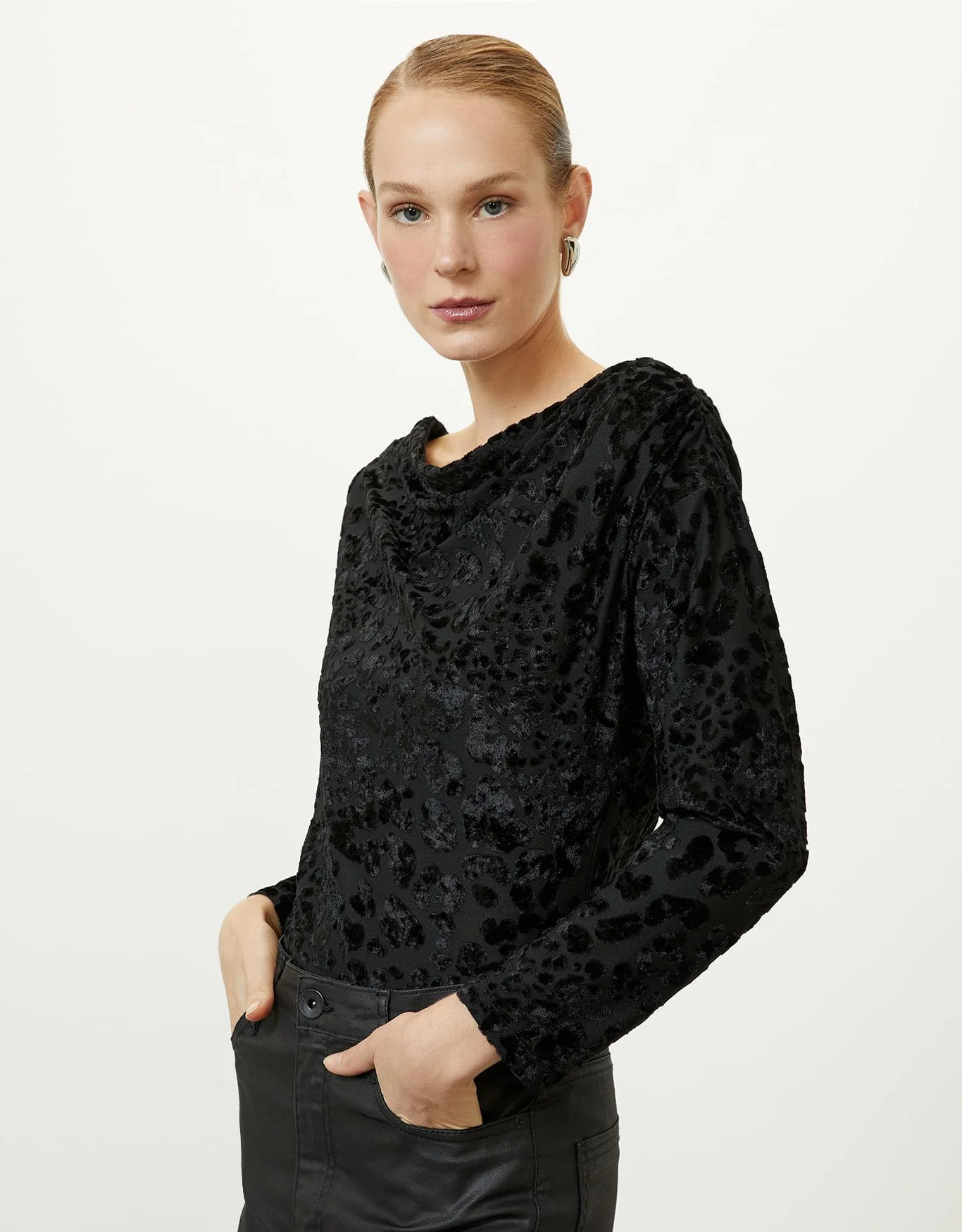 Blusa Malha Veludo Onça