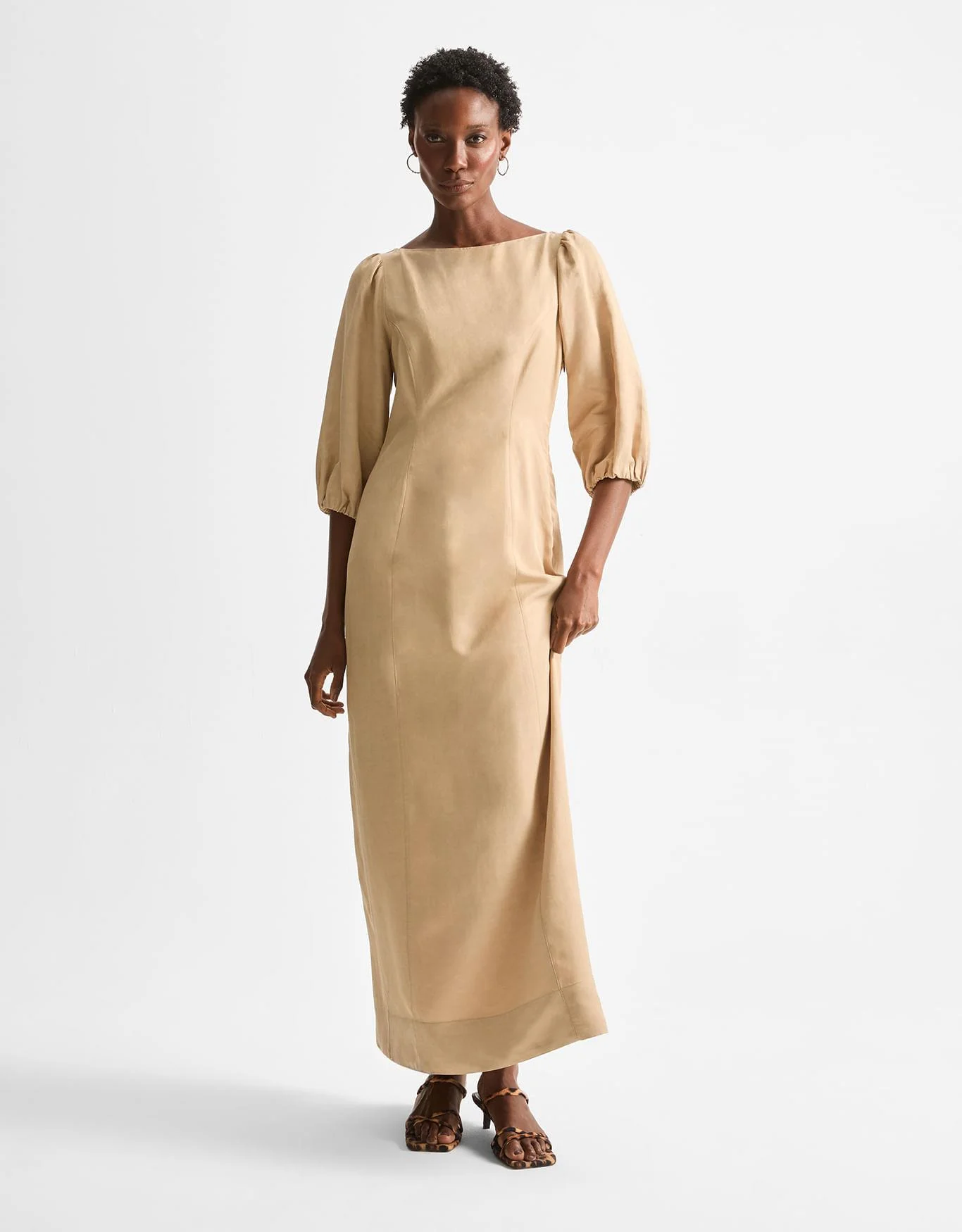 Vestido Midi Decote Canoa